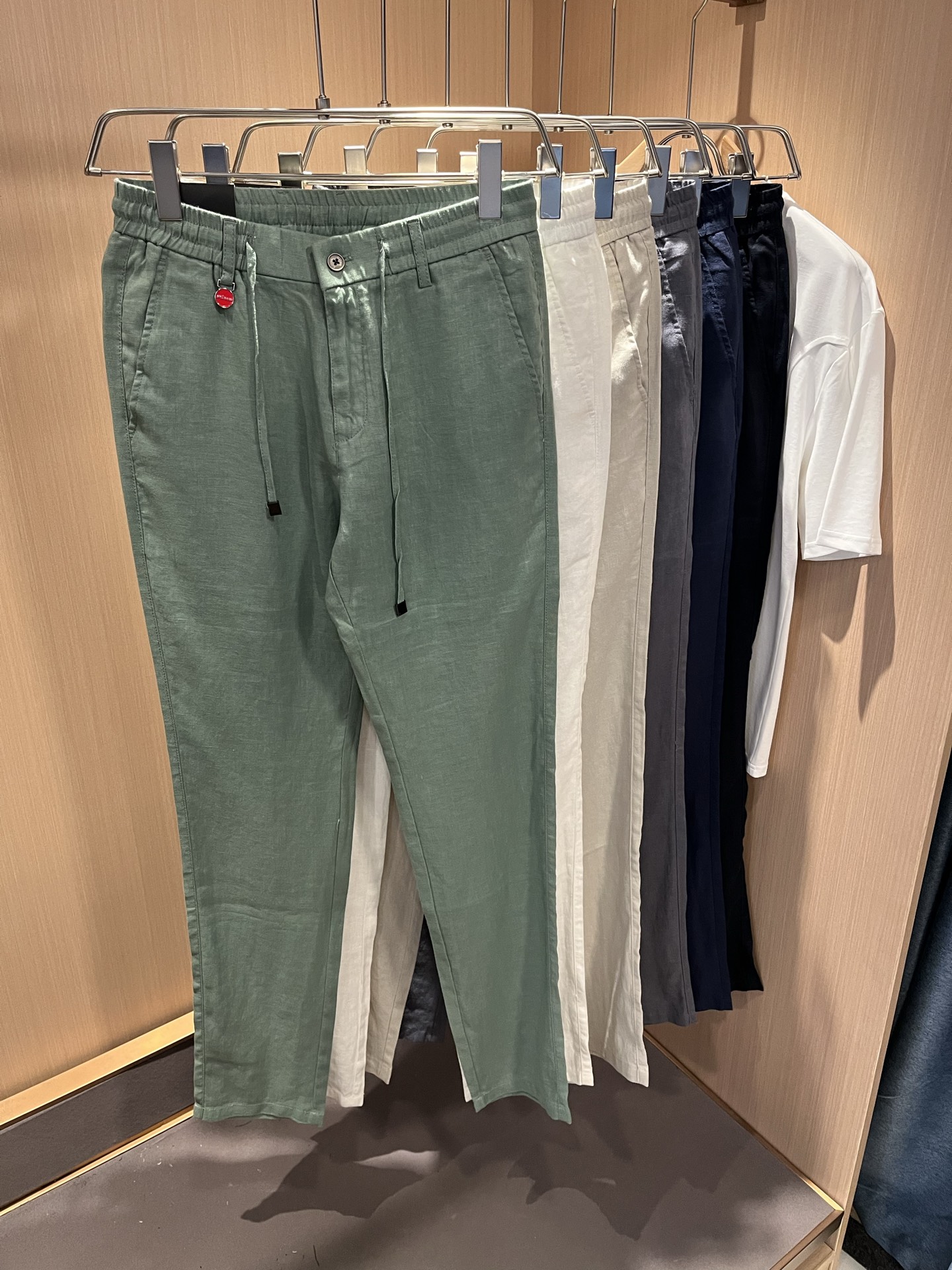  kiton 2025春夏新款男士亚麻休闲裤，男士经典时尚百搭休闲西裤!贸易公司渠道稀出，领先官网发售!