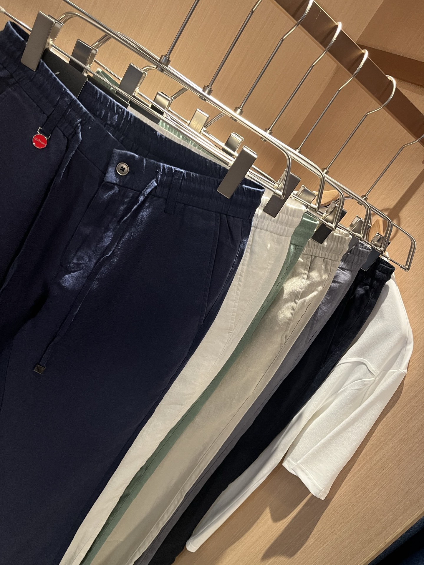 kiton 2025春夏新款男士亚麻休闲裤,男士经典时尚百搭休闲西裤!贸易公司渠道稀出,领先官网发售!