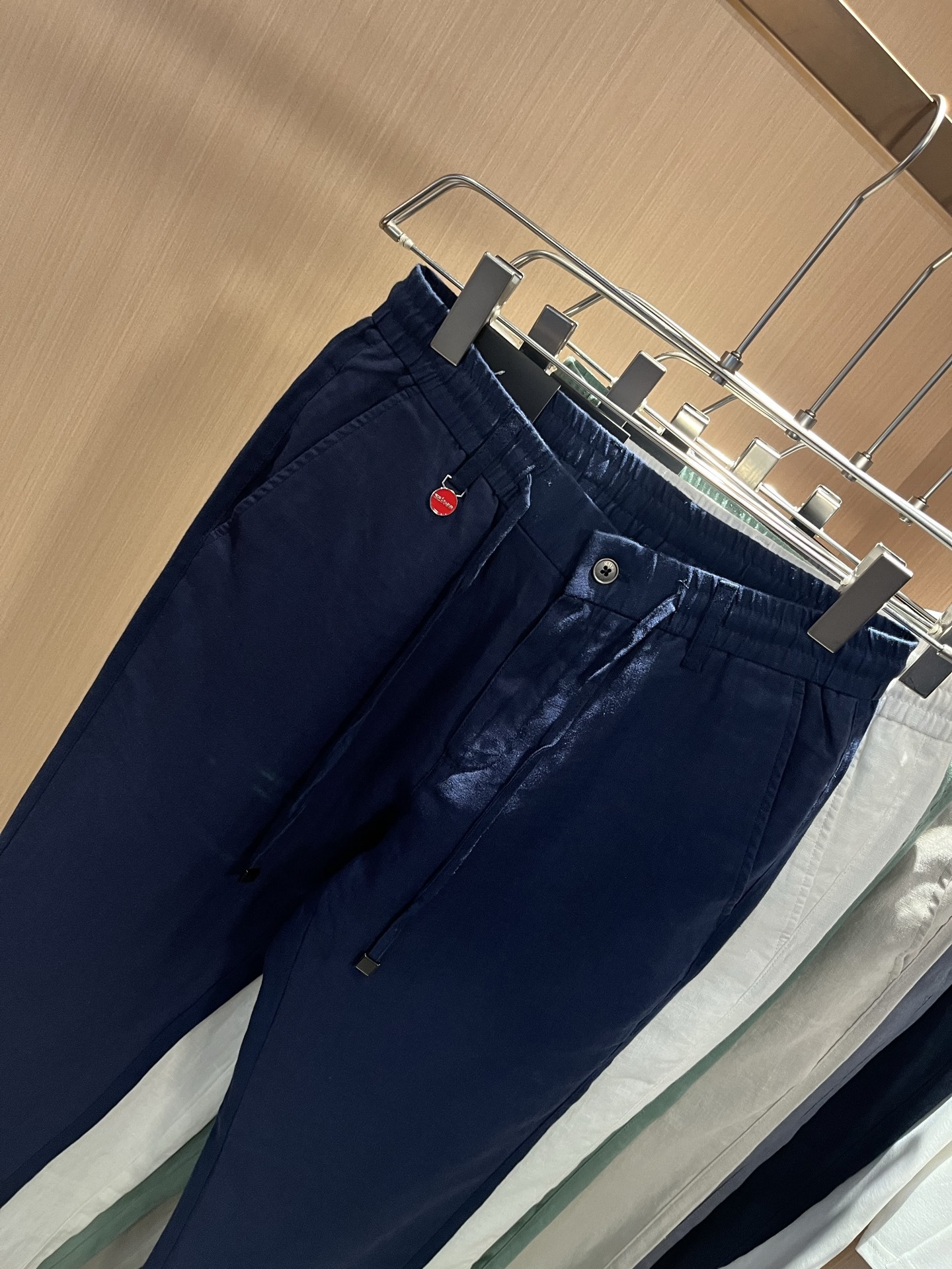 kiton 2025春夏新款男士亚麻休闲裤,男士经典时尚百搭休闲西裤!贸易公司渠道稀出,领先官网发售!