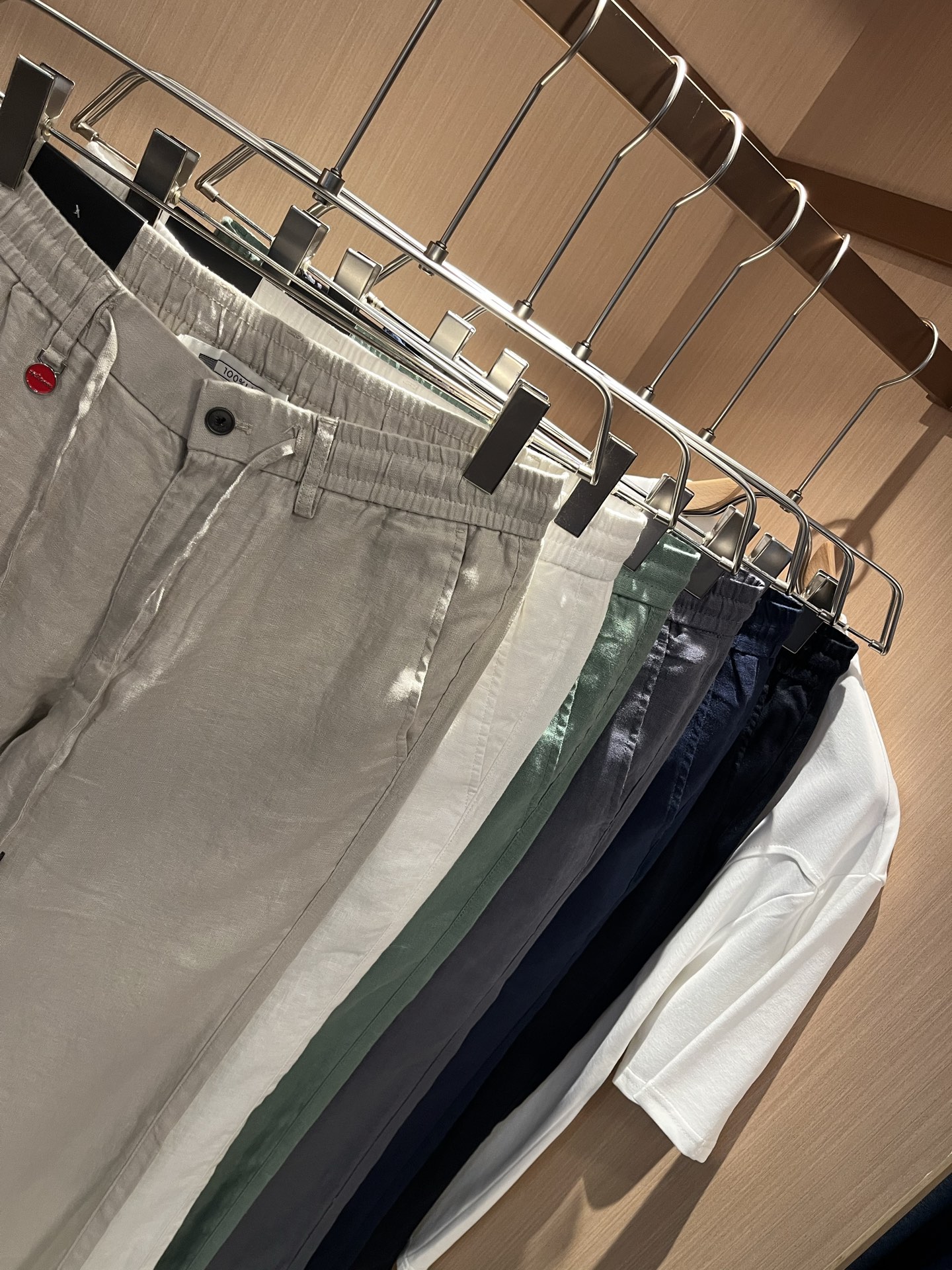  kiton 2025春夏新款男士亚麻休闲裤，男士经典时尚百搭休闲西裤!贸易公司渠道稀出，领先官网发售!