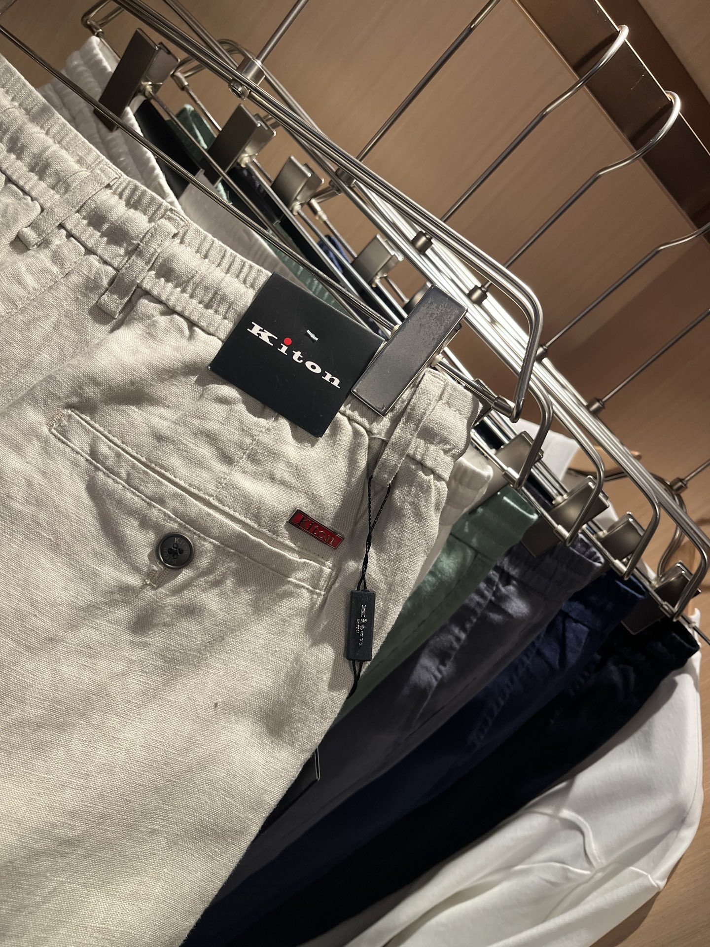  kiton 2025春夏新款男士亚麻休闲裤，男士经典时尚百搭休闲西裤!贸易公司渠道稀出，领先官网发售!