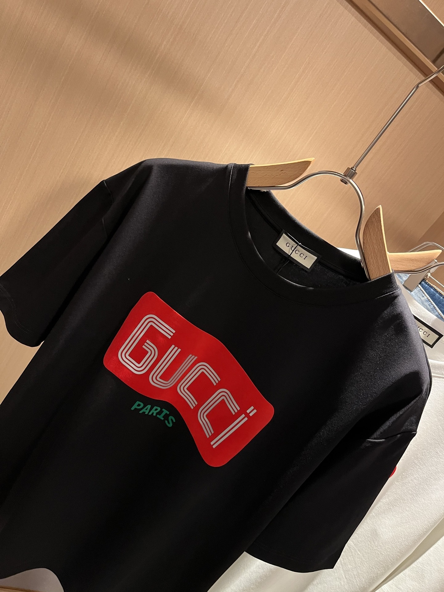 Gucc*古家 2025春夏新款男女同情侣款👫休闲宽松棉质圆领短袖T恤衫!贸易公司渠道稀出,同步官