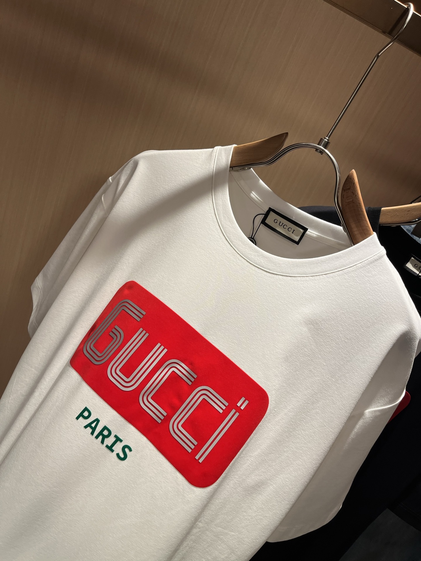 Gucc*古家 2025春夏新款男女同情侣款👫休闲宽松棉质圆领短袖T恤衫!贸易公司渠道稀出,同步官