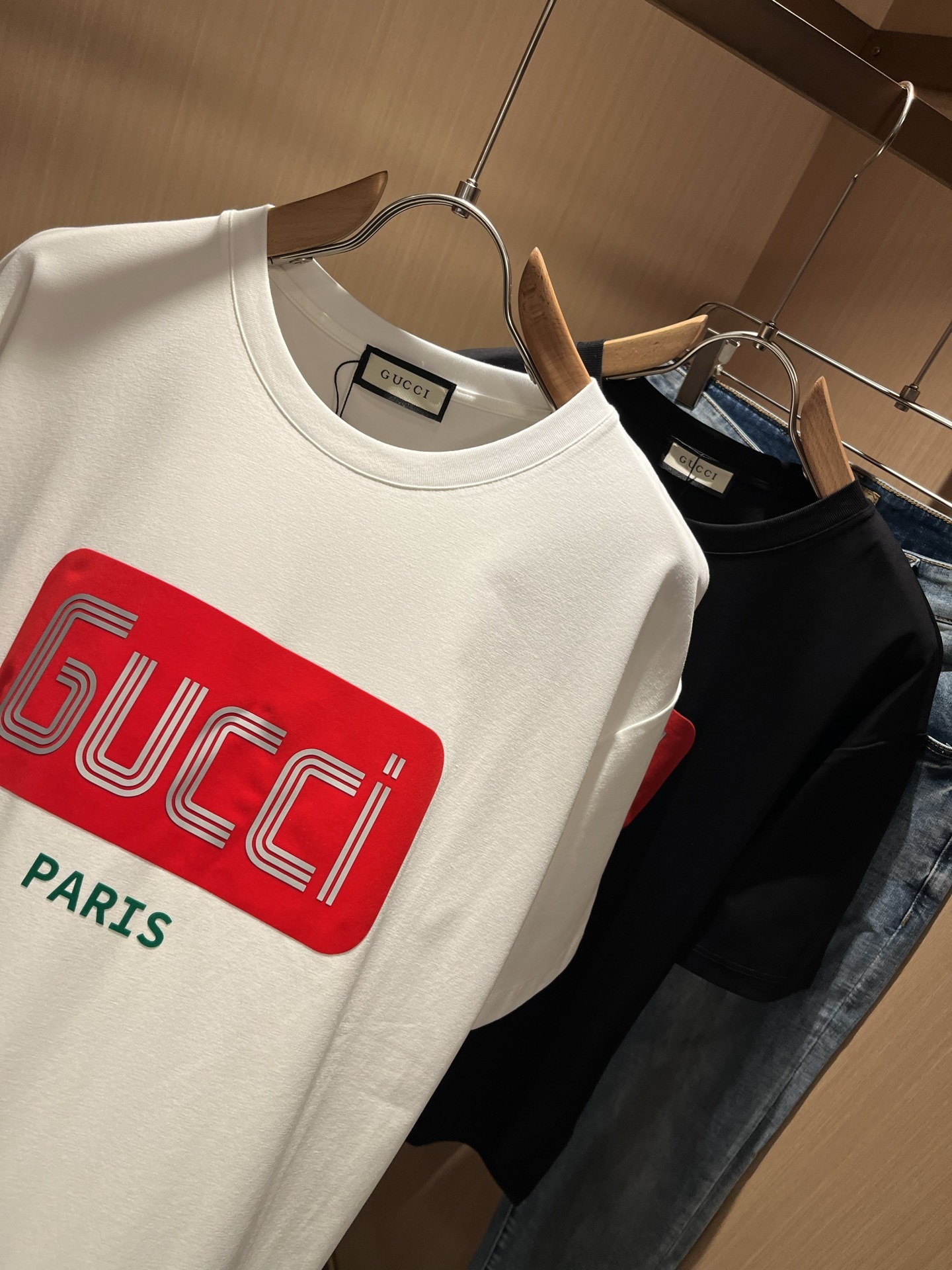 Gucc*古家 2025春夏新款男女同情侣款👫休闲宽松棉质圆领短袖T恤衫!贸易公司渠道稀出,同步官