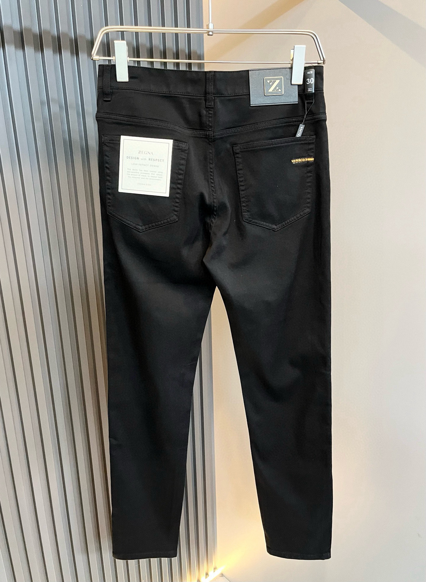  Zegna 杰尼亚 2025春夏新款男士休闲牛仔裤，压轴的渠道货出现了！！柜台同步销售！ 毫不夸张的说