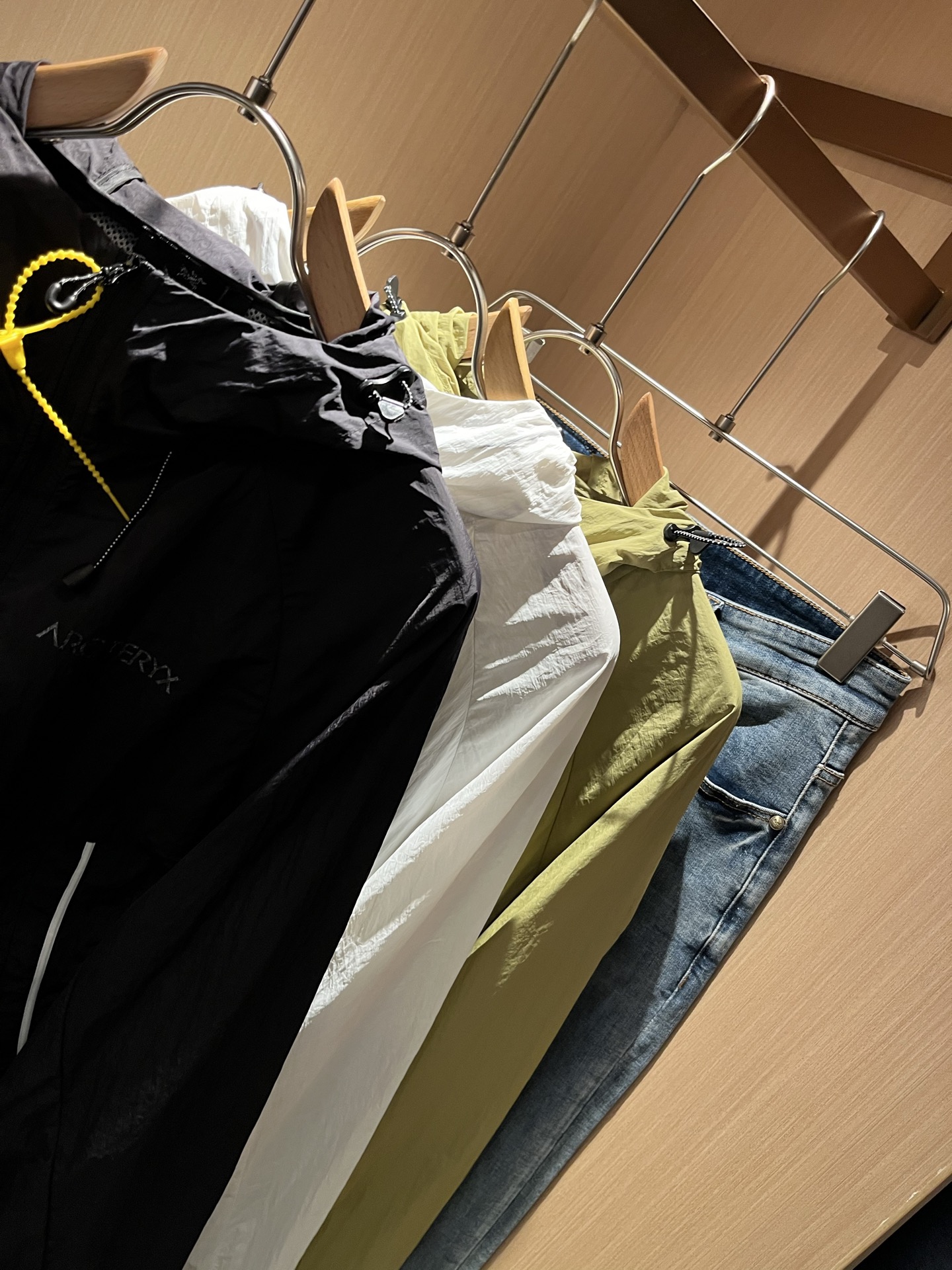  ARCTER*X始*祖鸟 2025春夏新款男女同款👫防晒衣夹克外套，户外品牌可能大家第一想到的就是加拿