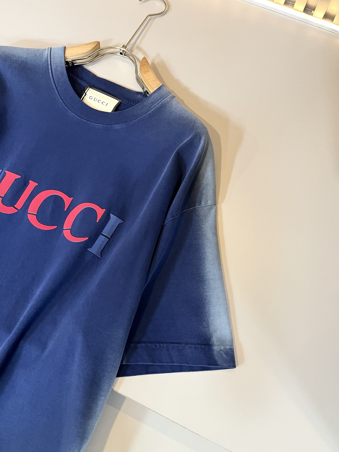  Gucc*古家 2025春夏新款男女同情侣款👫休闲宽松棉质圆领短袖T恤衫！贸易公司渠道稀出，同步官网发