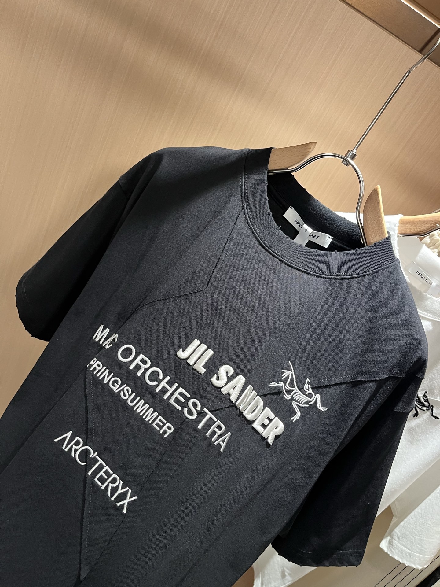 JIL SANDER 联名 ARCTER*X始*祖鸟 2025春夏新款男女同款👫短袖T恤户外品牌可能大