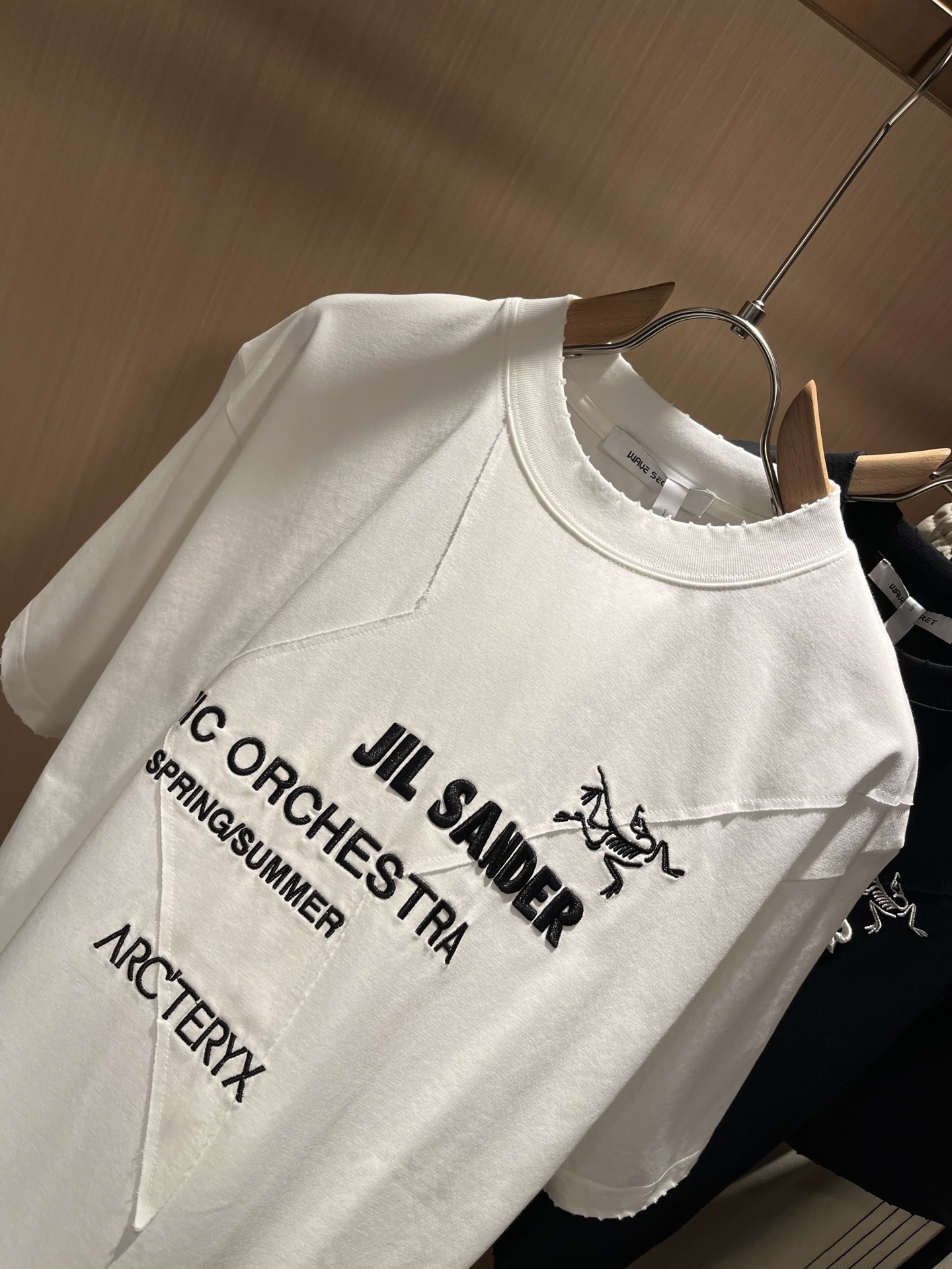 JIL SANDER 联名 ARCTER*X始*祖鸟 2025春夏新款男女同款👫短袖T恤户外品牌可能大