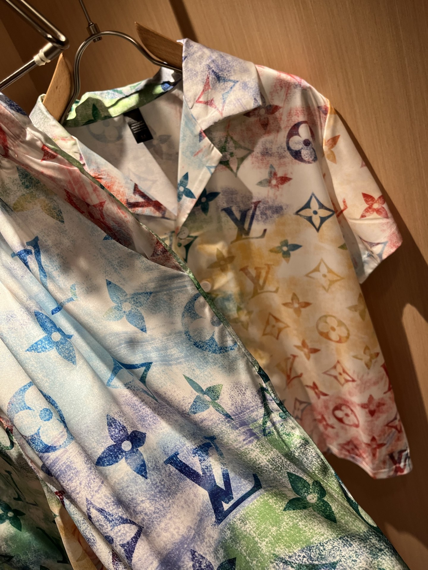  Louis Vuit*on 路易家族 2025春夏新款Monogram系列！轻奢休闲套装，男女同款👫睡