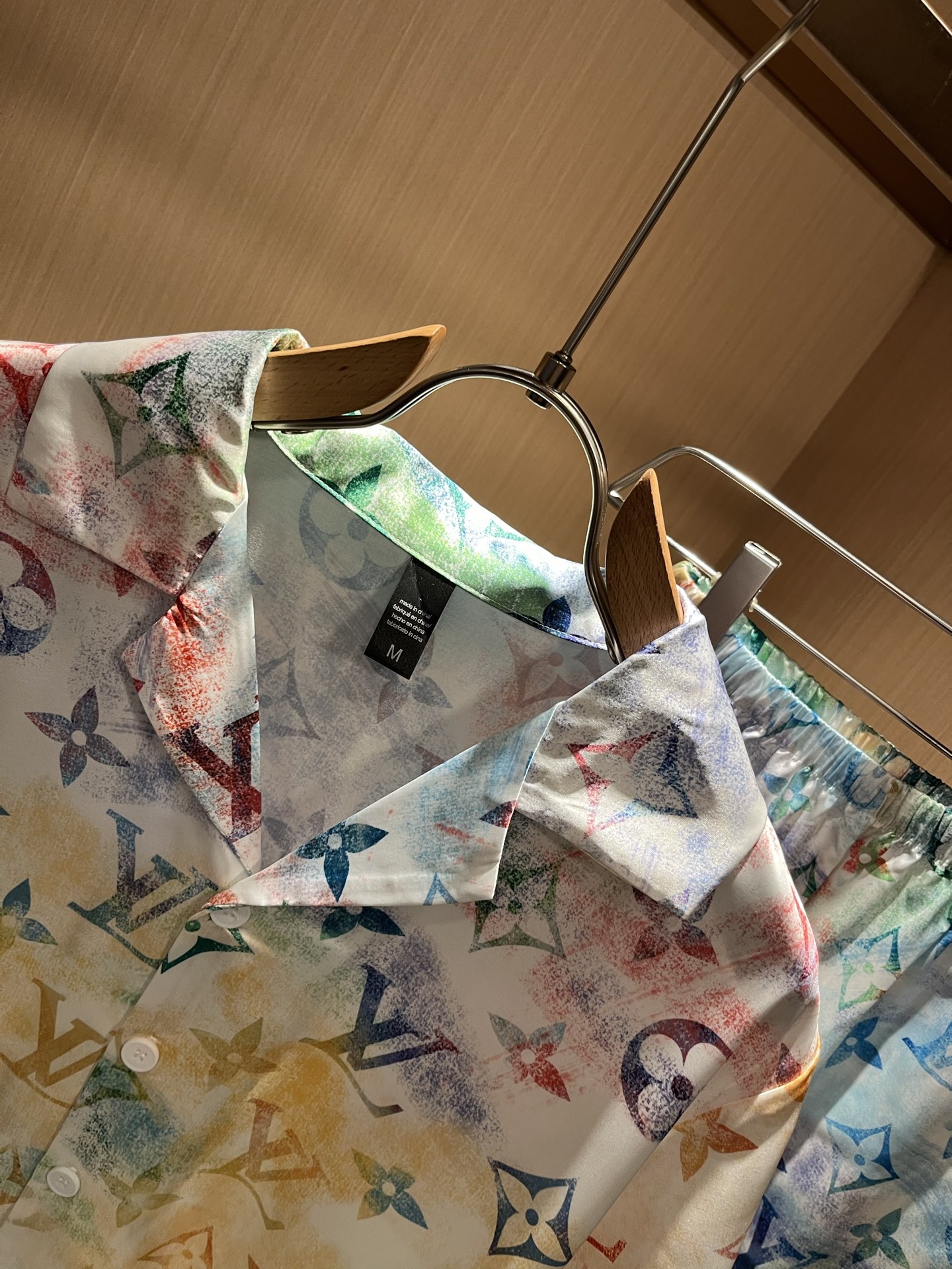  Louis Vuit*on 路易家族 2025春夏新款Monogram系列！轻奢休闲套装，男女同款👫睡