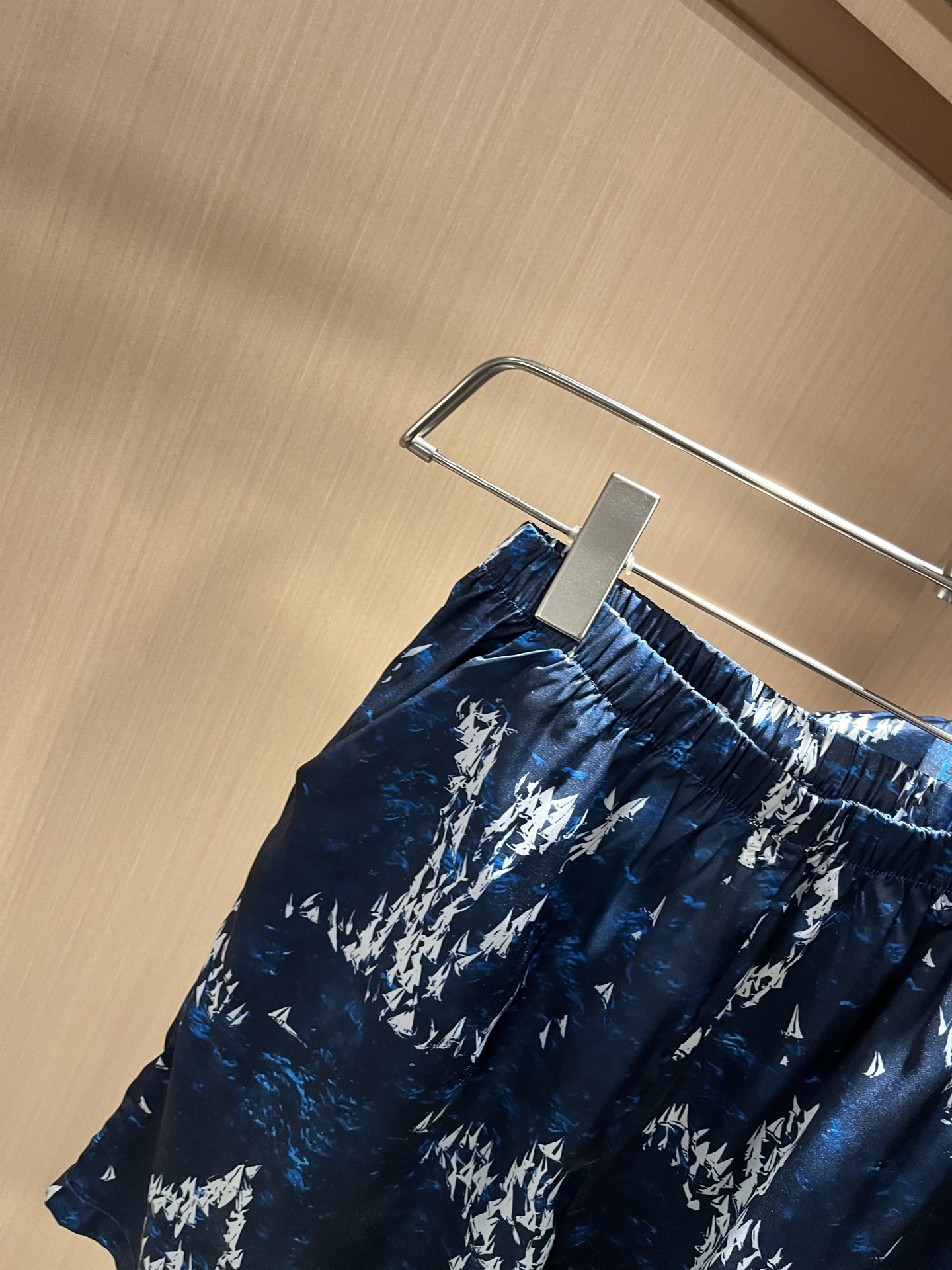  Louis Vuit*on 路易家族 2025春夏新款Monogram系列！轻奢休闲套装，男女同款👫睡