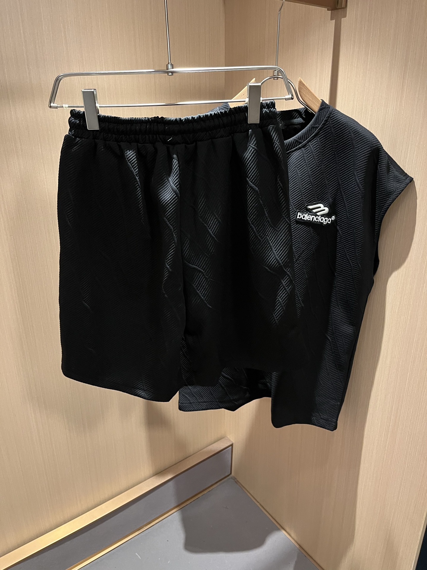  BALENCIA*巴黎*家 2025春夏最新款休闲套装，男女同款👫刺绣logo设计！贸易公司渠道稀出，