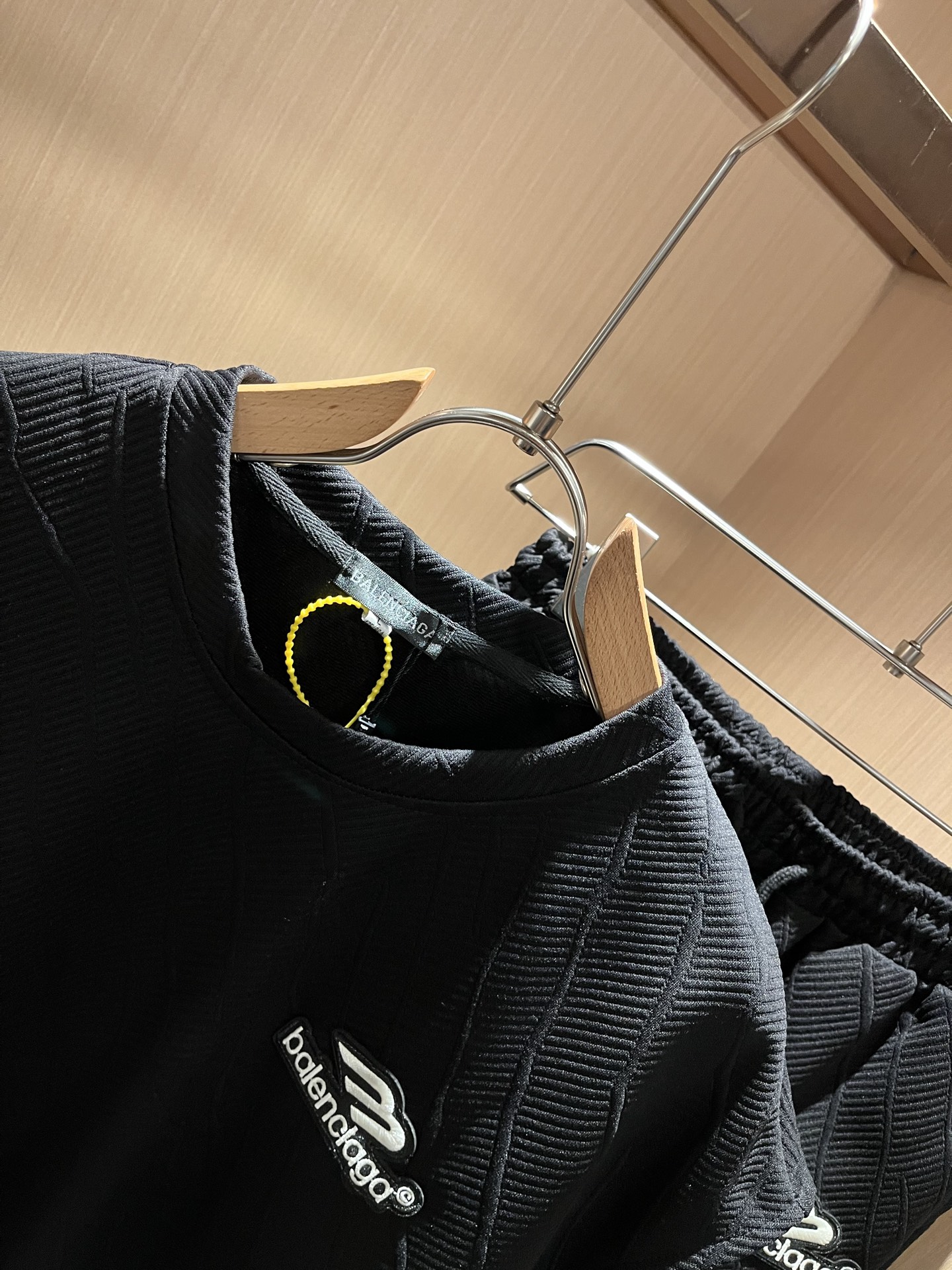  BALENCIA*巴黎*家 2025春夏最新款休闲套装，男女同款👫刺绣logo设计！贸易公司渠道稀出，