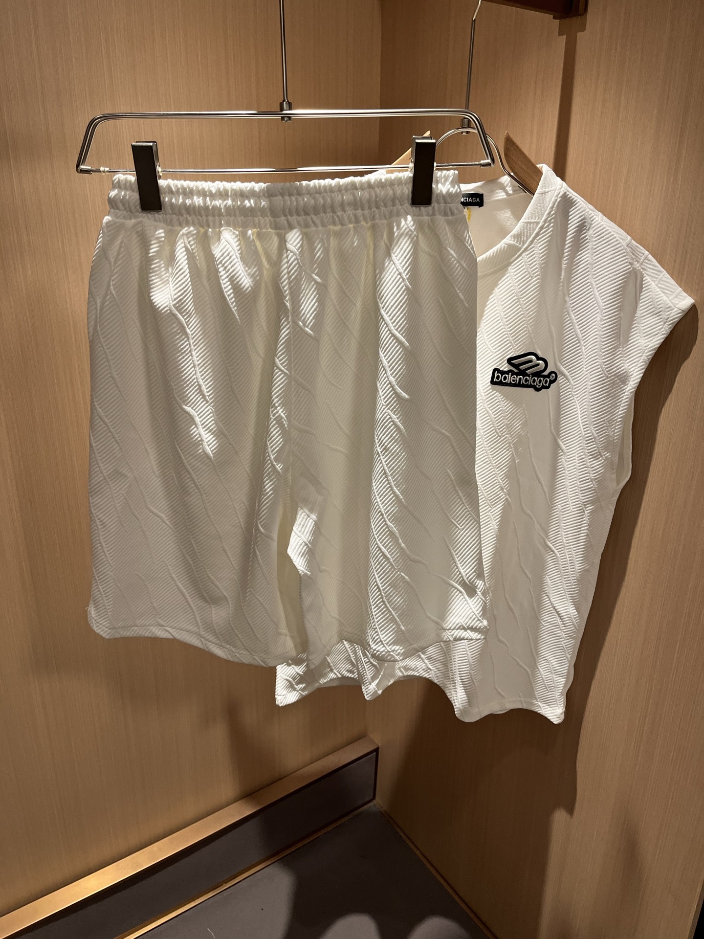  BALENCIA*巴黎*家 2025春夏最新款休闲套装，男女同款👫刺绣logo设计！贸易公司渠道稀出，