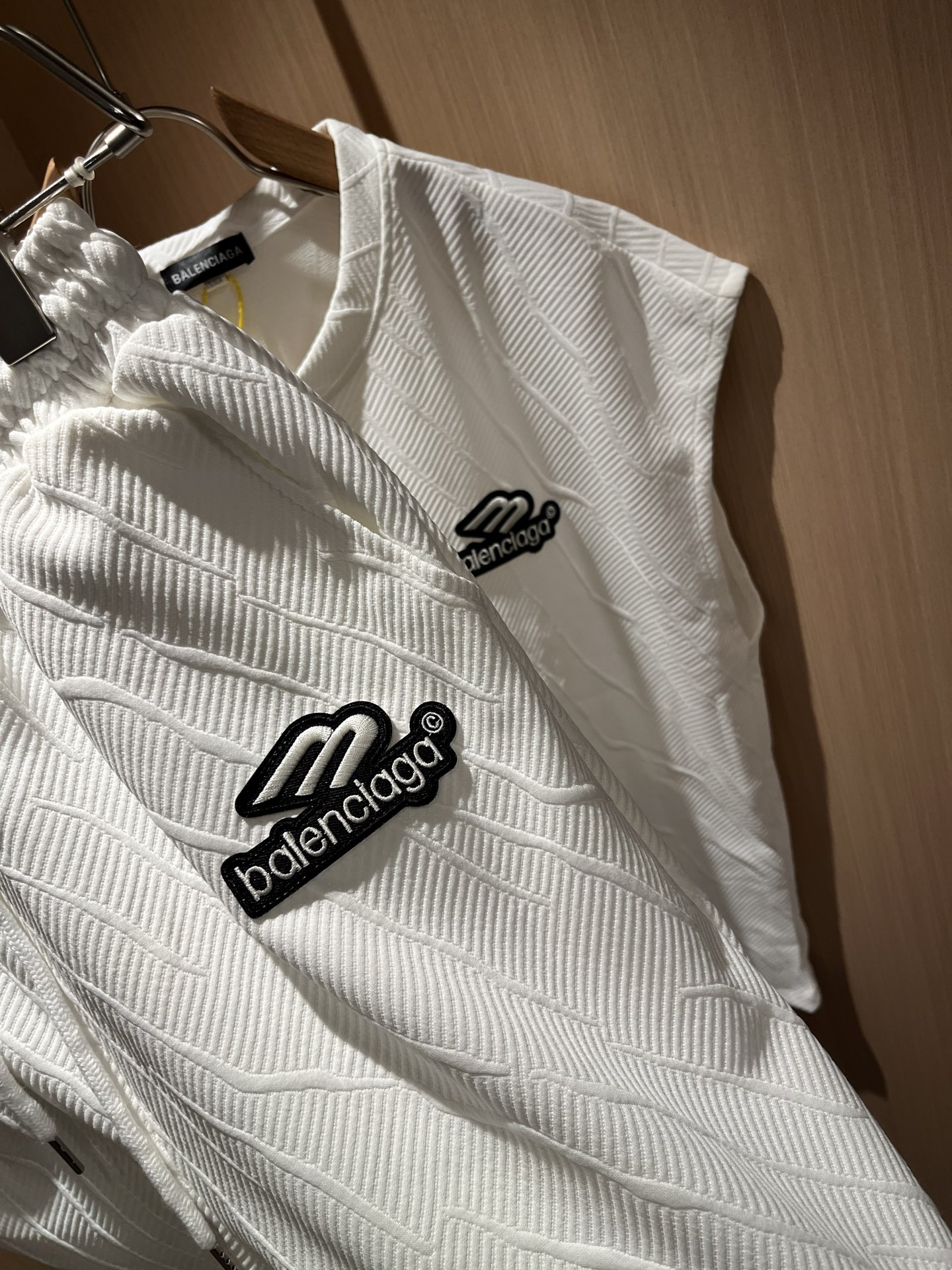  BALENCIA*巴黎*家 2025春夏最新款休闲套装，男女同款👫刺绣logo设计！贸易公司渠道稀出，