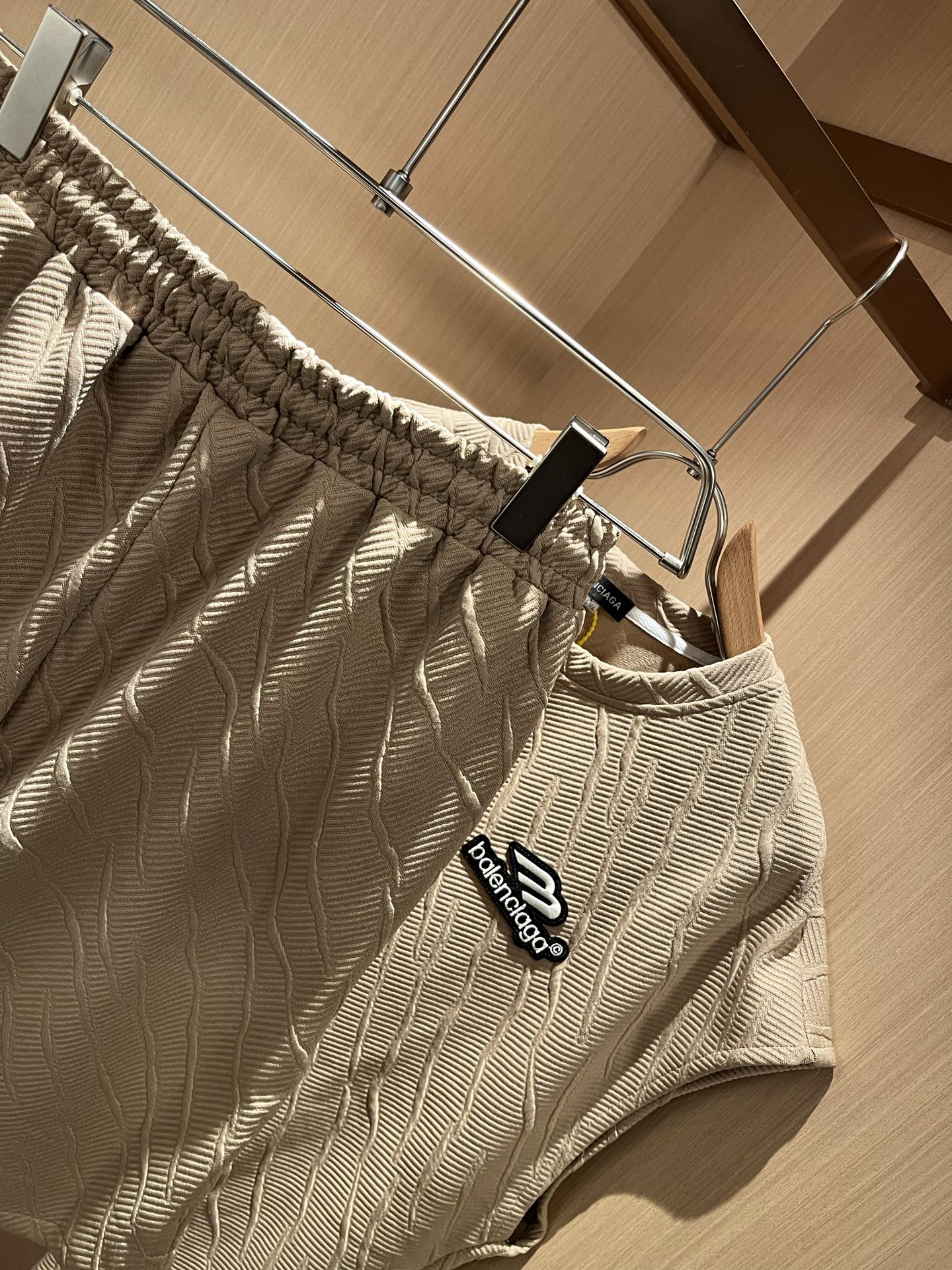  BALENCIA*巴黎*家 2025春夏最新款休闲套装，男女同款👫刺绣logo设计！贸易公司渠道稀出，