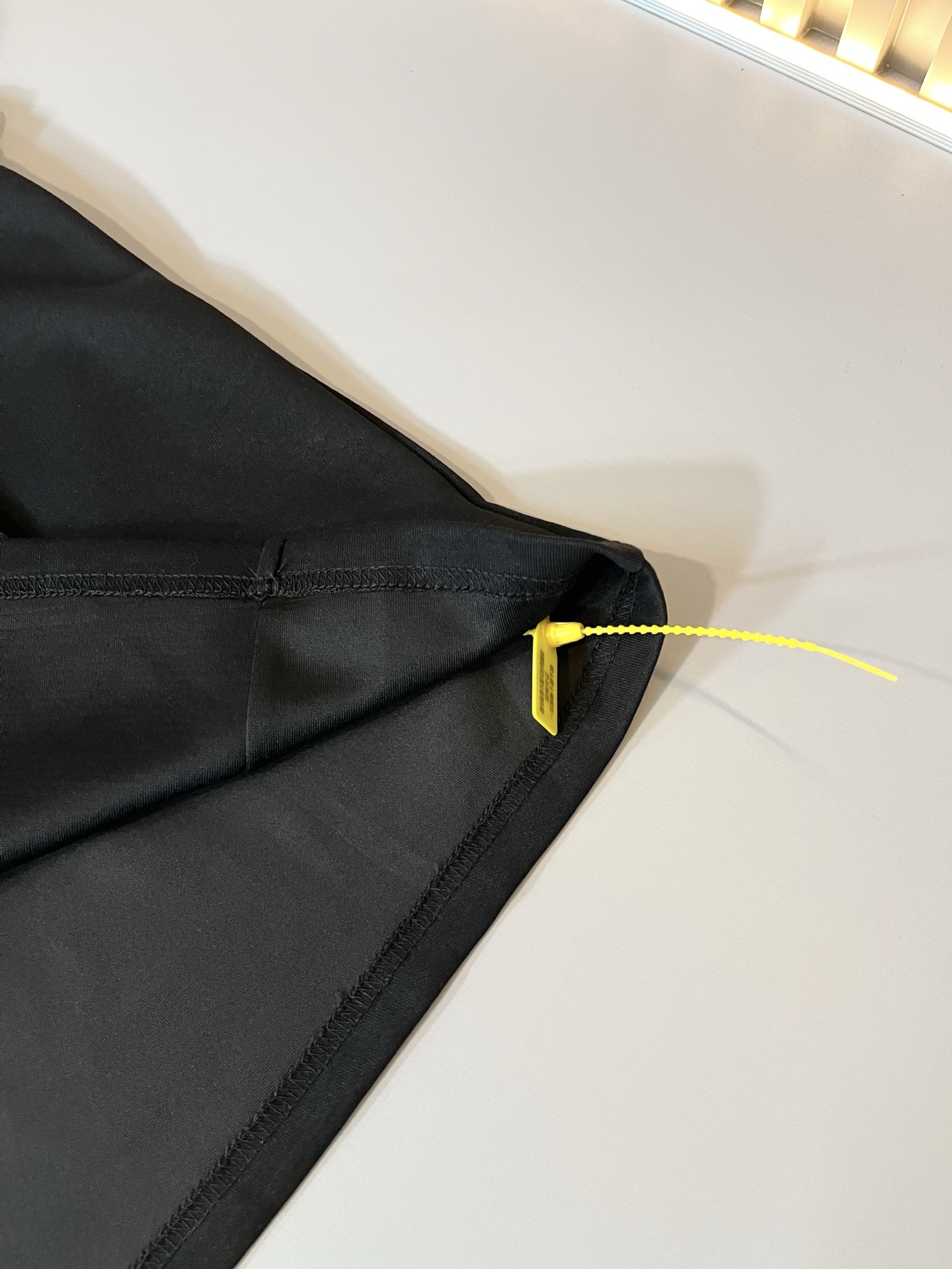  FEN*I 芬*迪 2025春夏新款男女同款👫套装，意大利原厂订单，FD家族人气单品，代表性十足，规格