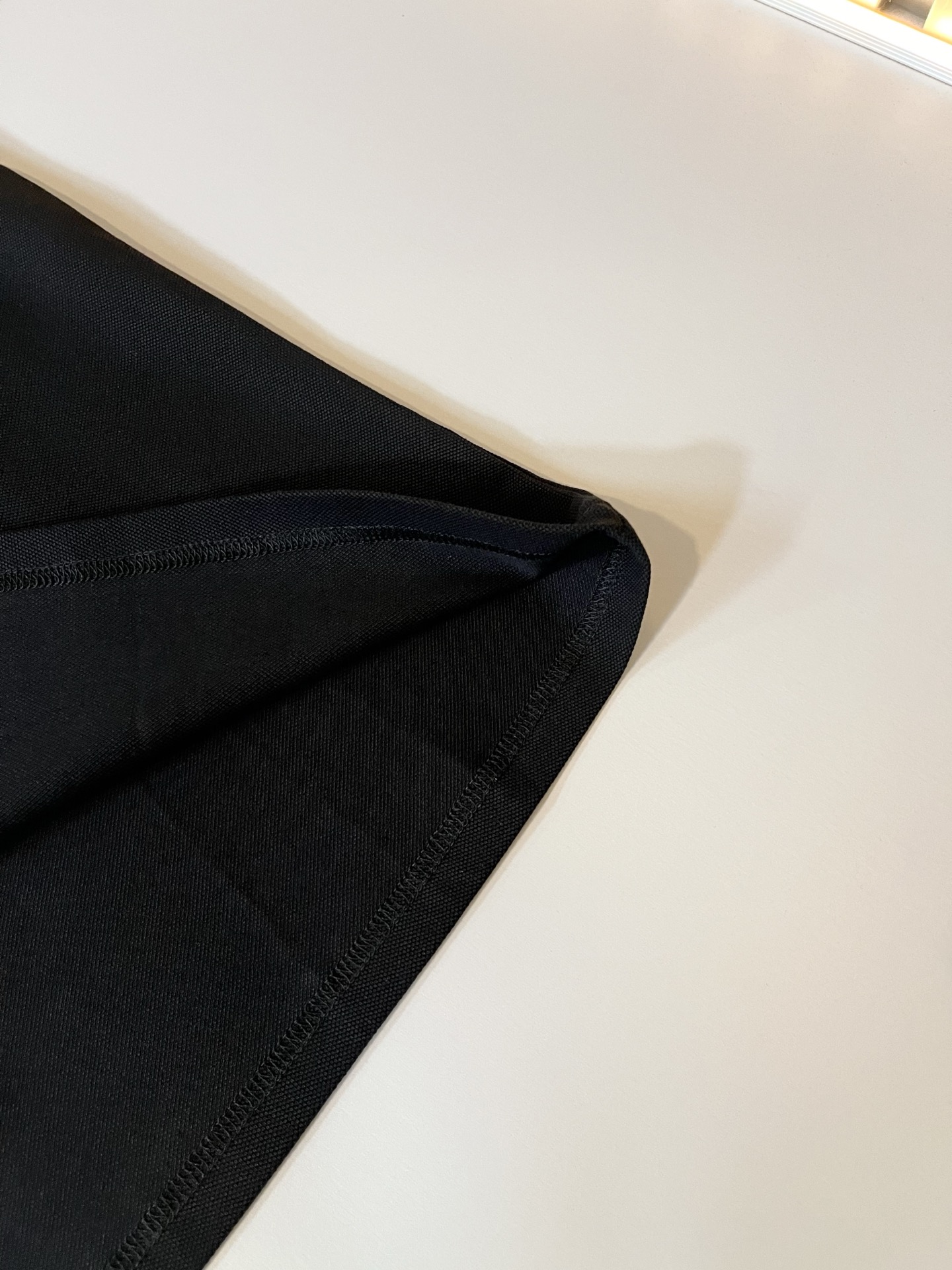  Her*mes爱*仕2025春夏新款男士短袖T恤，全新升级百搭基础款，低调奢华，品格之选！甄选优质精选