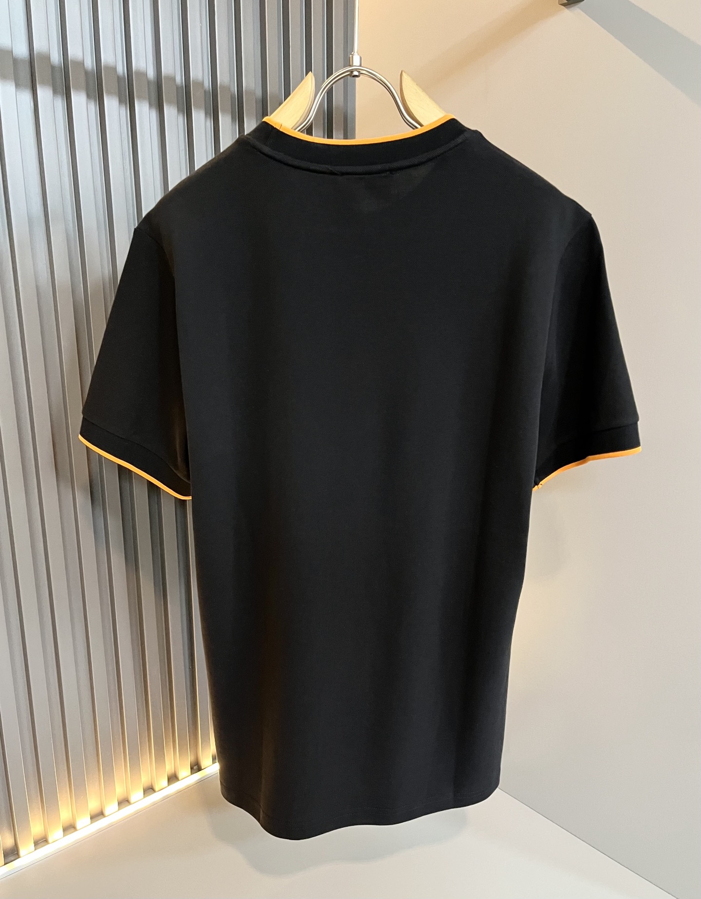  Her*mes爱*仕2025春夏新款男士短袖T恤，全新升级百搭基础款，低调奢华，品格之选！甄选优质精选