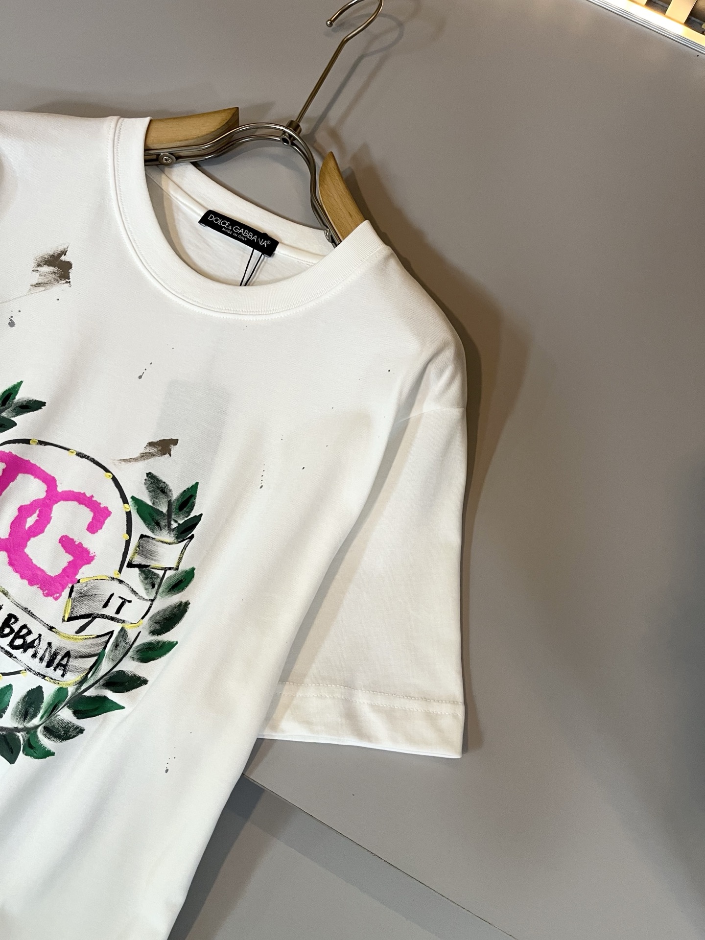   Dolce&Gabba*a 杜嘉*纳2025春夏新款男女同款👫短袖T恤，专柜同步发售！定制专属纯棉面