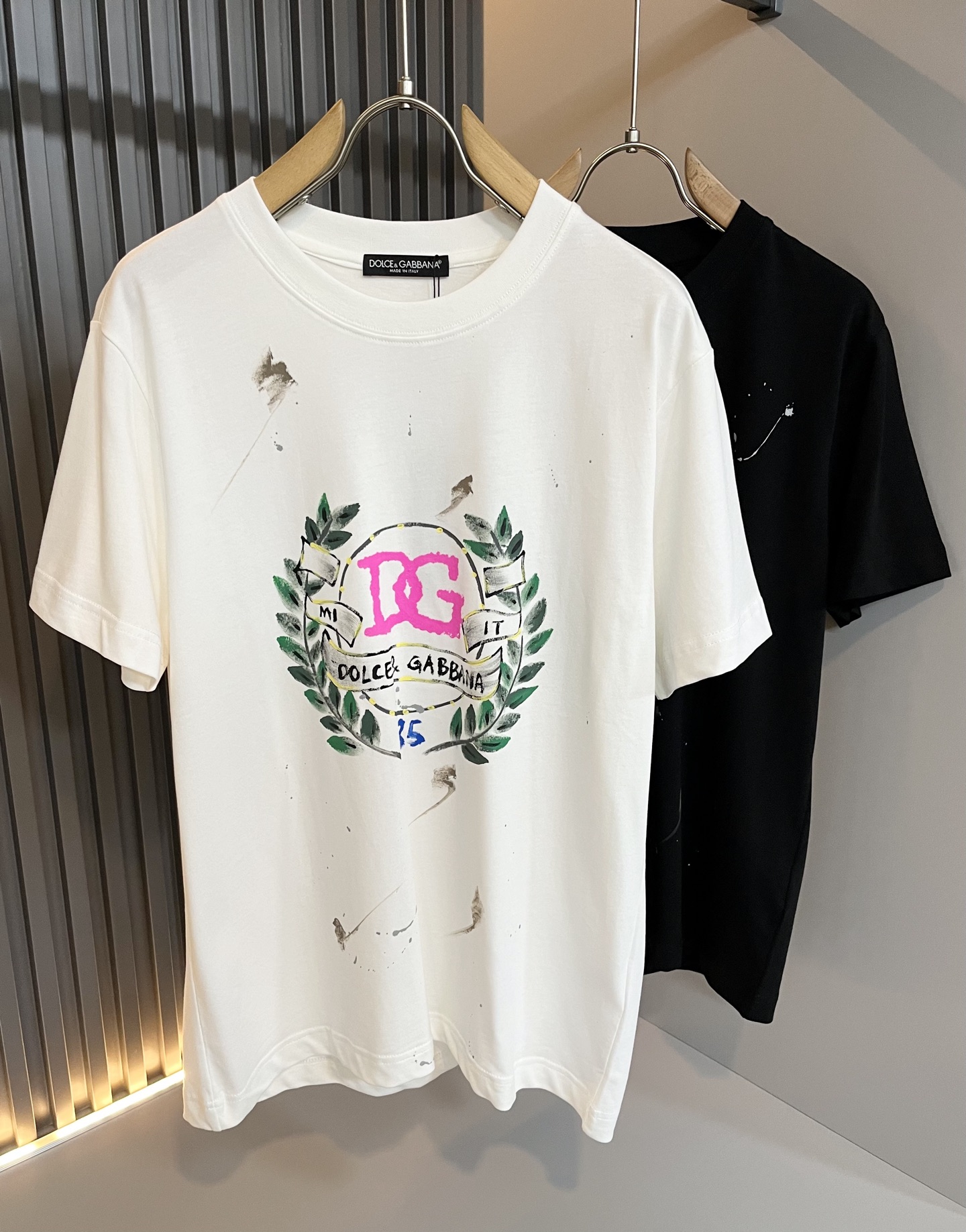   Dolce&Gabba*a 杜嘉*纳2025春夏新款男女同款👫短袖T恤，专柜同步发售！定制专属纯棉面