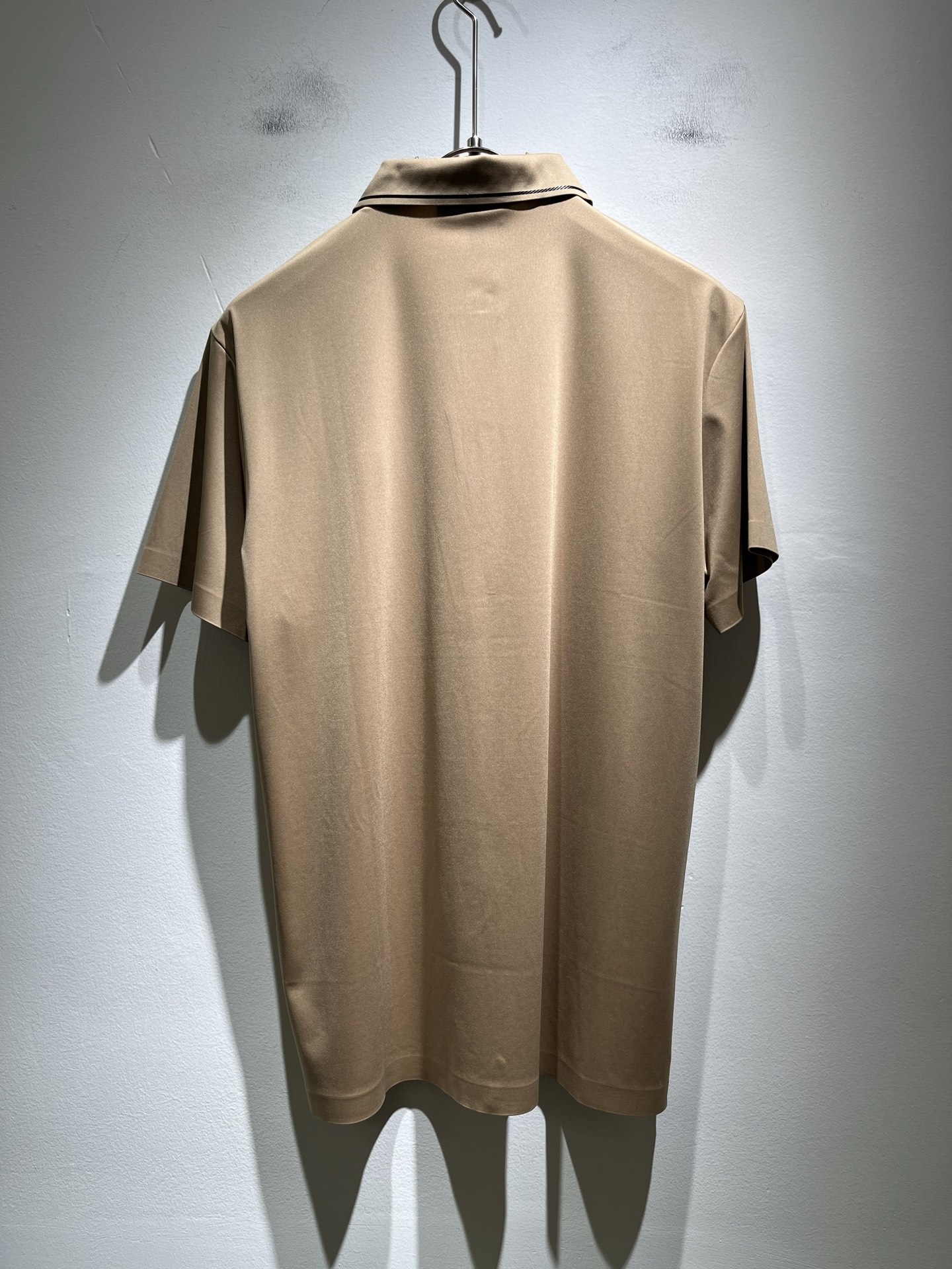  Her*mes爱*仕2025春夏新款男士短袖Polo衫，全新升级百搭基础款，低调奢华，品格之选！甄选优