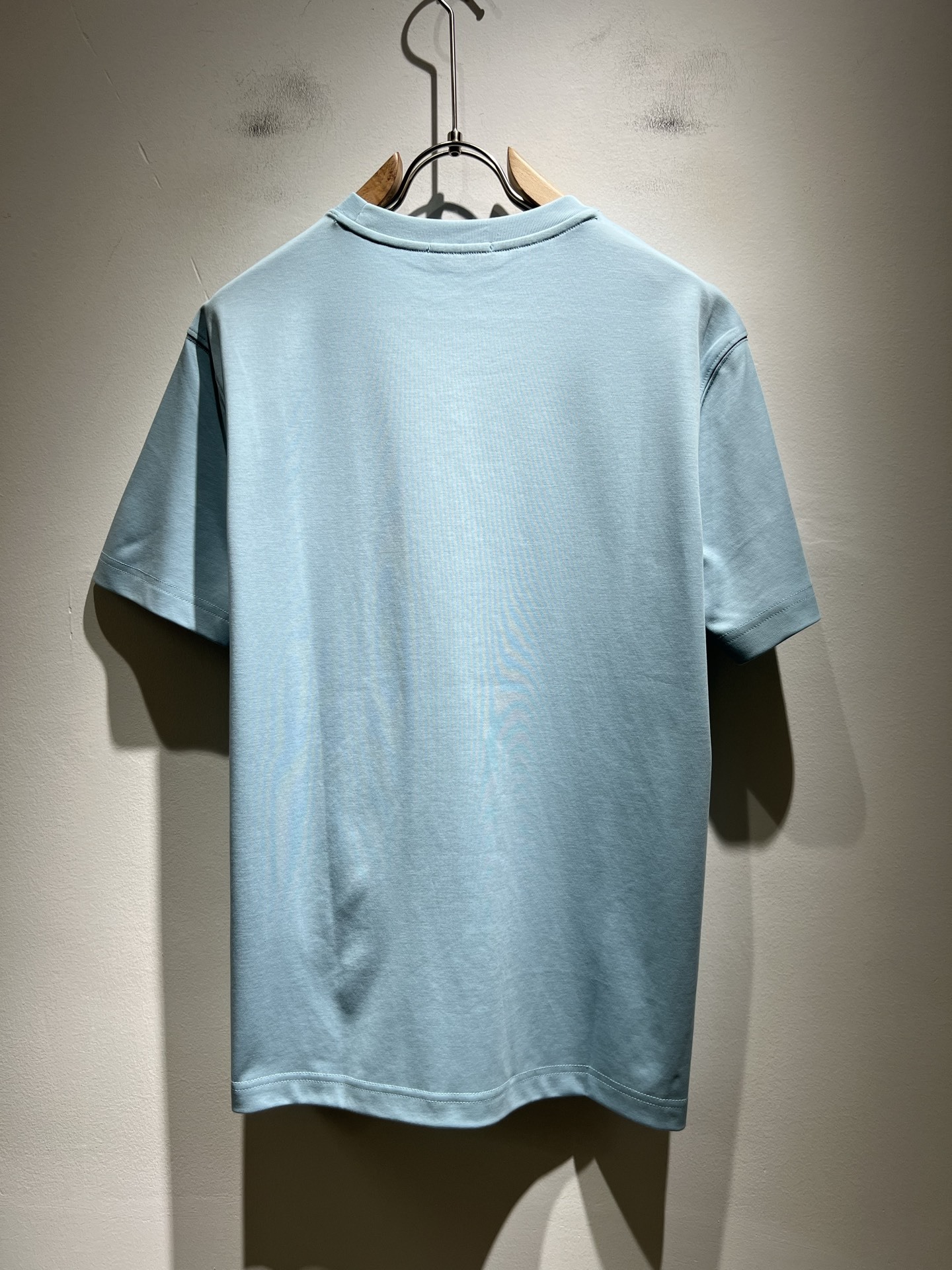 BC-Brunello Cucineli 2025春夏新款男士短袖T恤,众多明星都爱穿的时尚百搭单品!