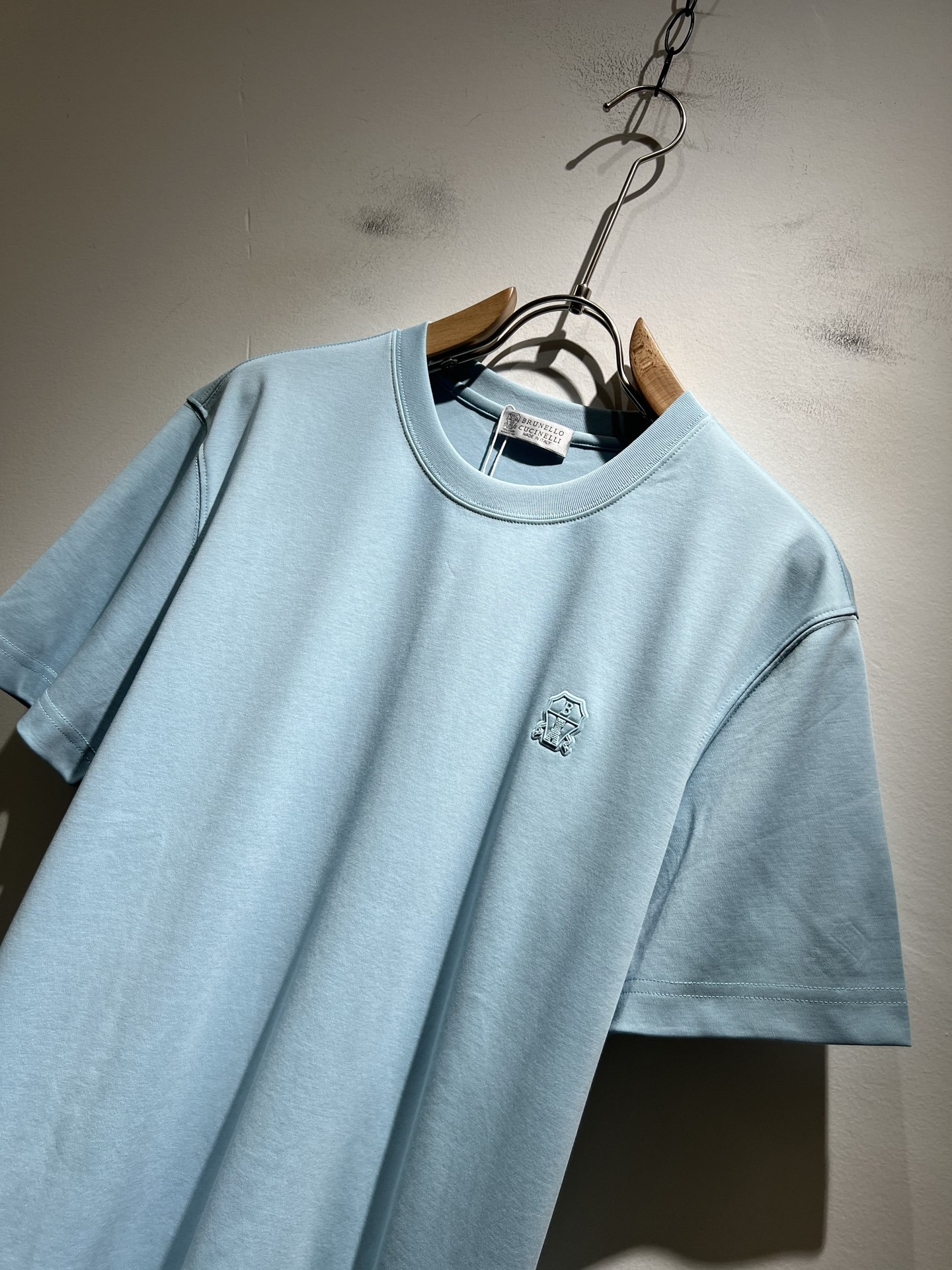 BC-Brunello Cucineli 2025春夏新款男士短袖T恤,众多明星都爱穿的时尚百搭单品!