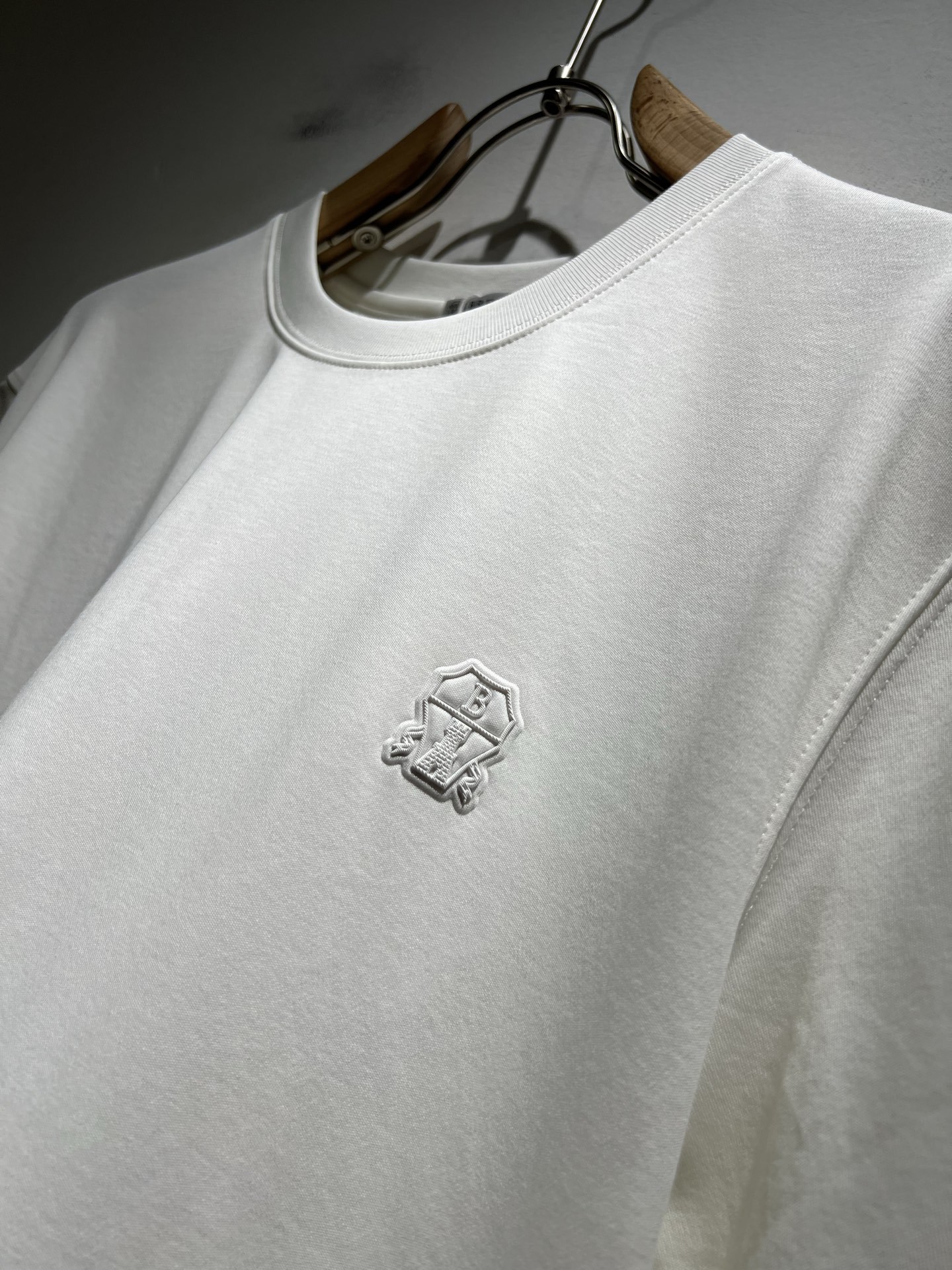 BC-Brunello Cucineli 2025春夏新款男士短袖T恤,众多明星都爱穿的时尚百搭单品!