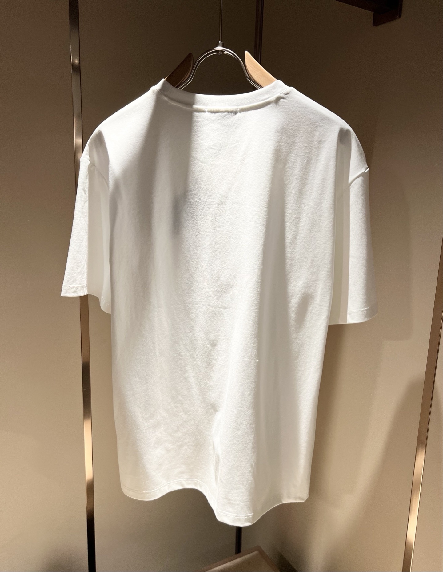 Gucc*古家 2025春夏新款男女同情侣款👫休闲宽松棉质圆领短袖T恤衫!贸易公司渠道稀出,同步官