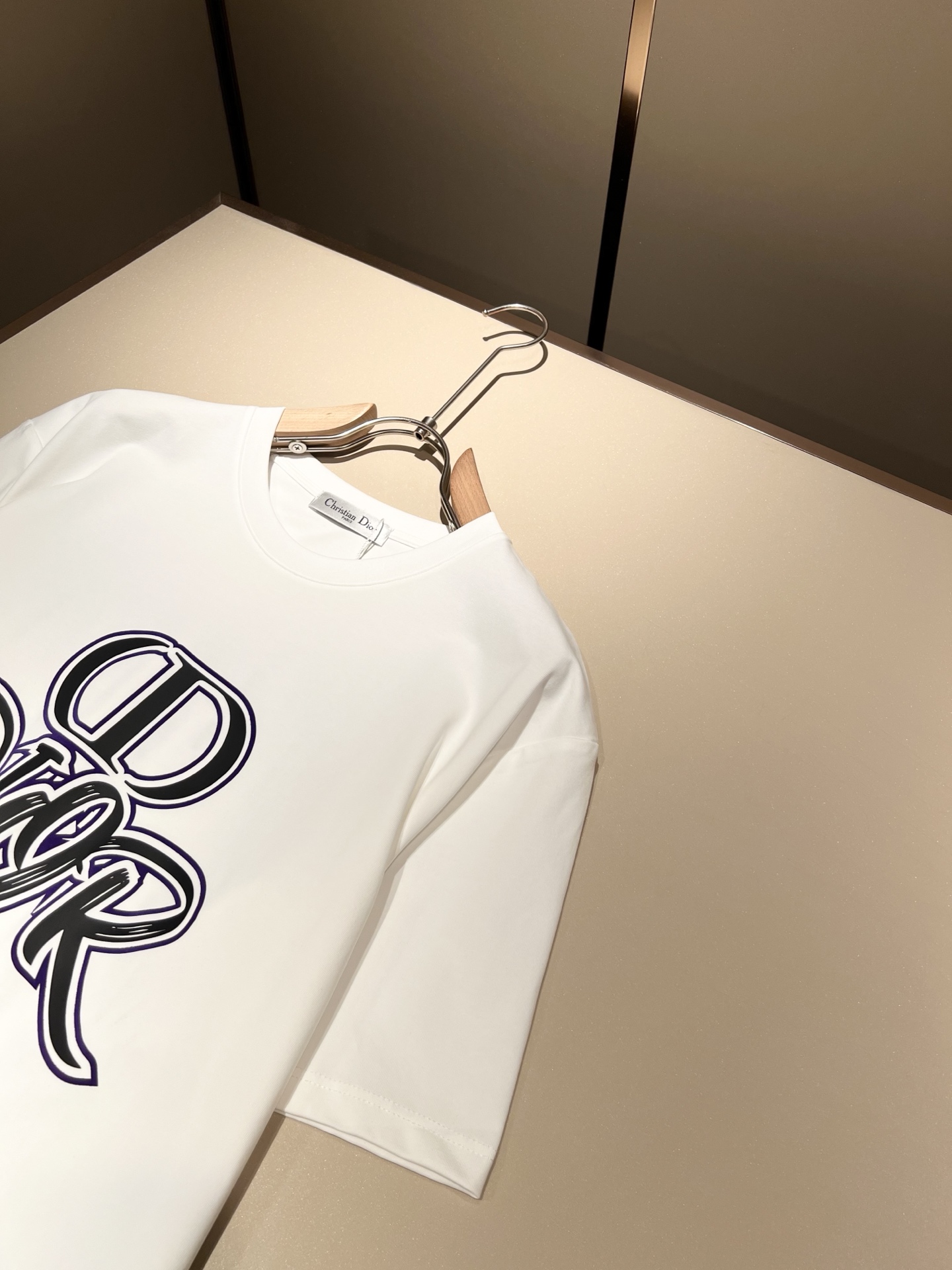  Dio*迪家 2025春夏新款男女同款👫短袖T恤，专柜同步发售！定制专属260克纯棉面料，定制原版工艺