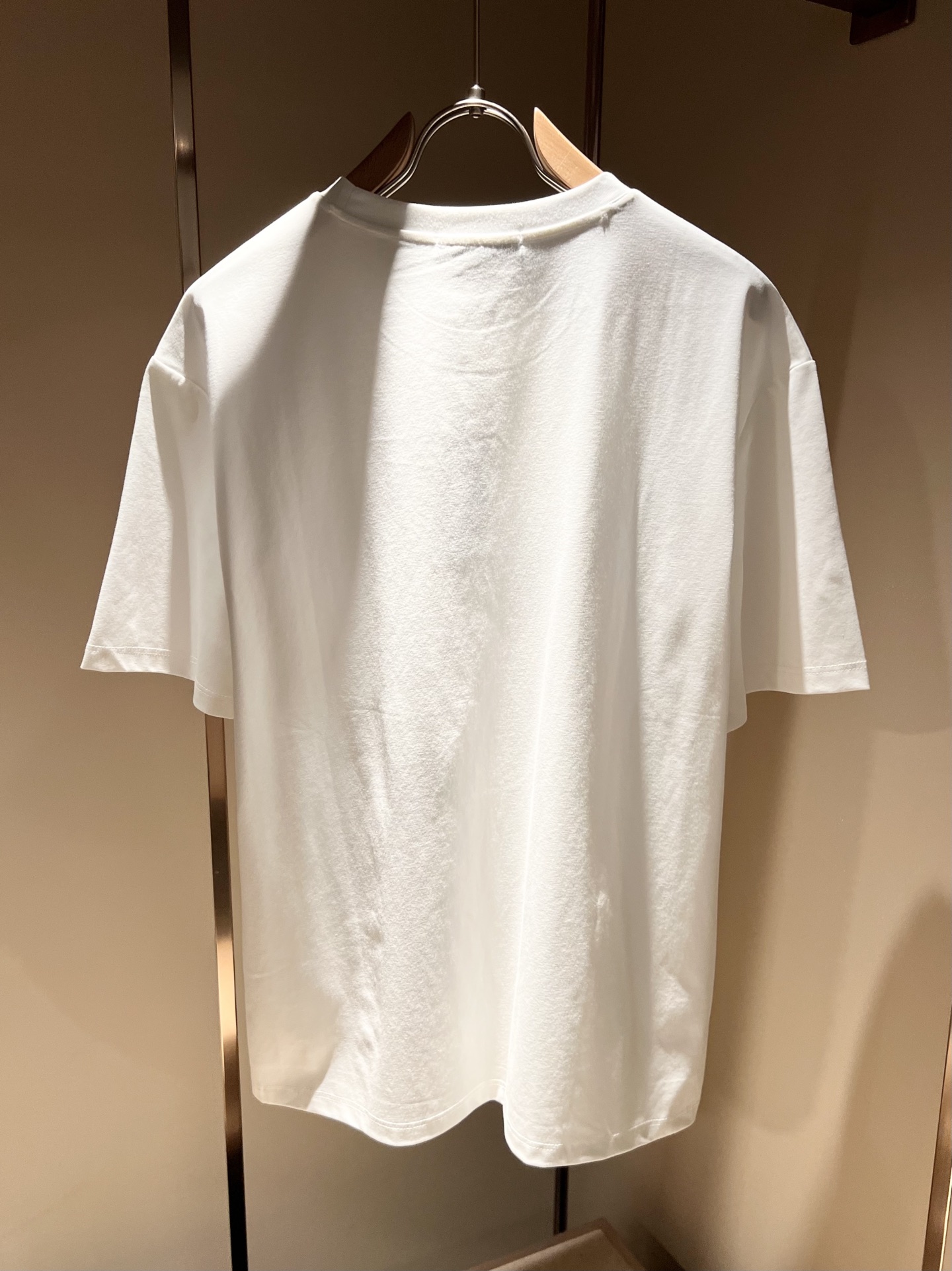   FEN*I 芬*迪2025春夏新款FD家族FF男女同款👫短袖T恤，男女同款👫百搭极简短袖。意大利原厂