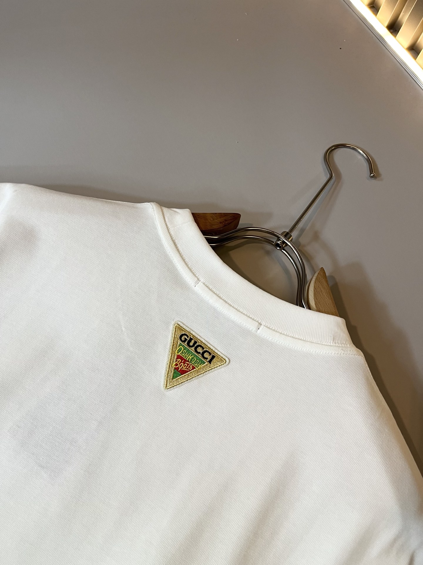   Gucc*古家 2025春夏新款男女同情侣款👫休闲宽松棉质圆领短袖T恤衫！贸易公司渠道稀出，同步官网