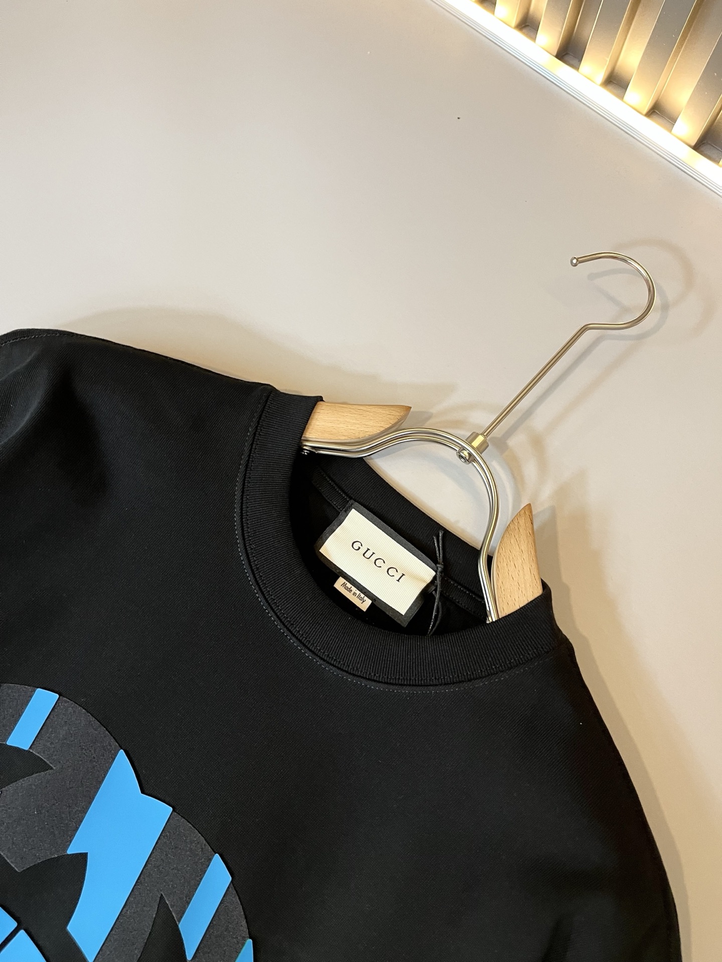   Gucc*古家 2025春夏新款男女同情侣款👫休闲宽松棉质圆领短袖T恤衫！贸易公司渠道稀出，同步官网