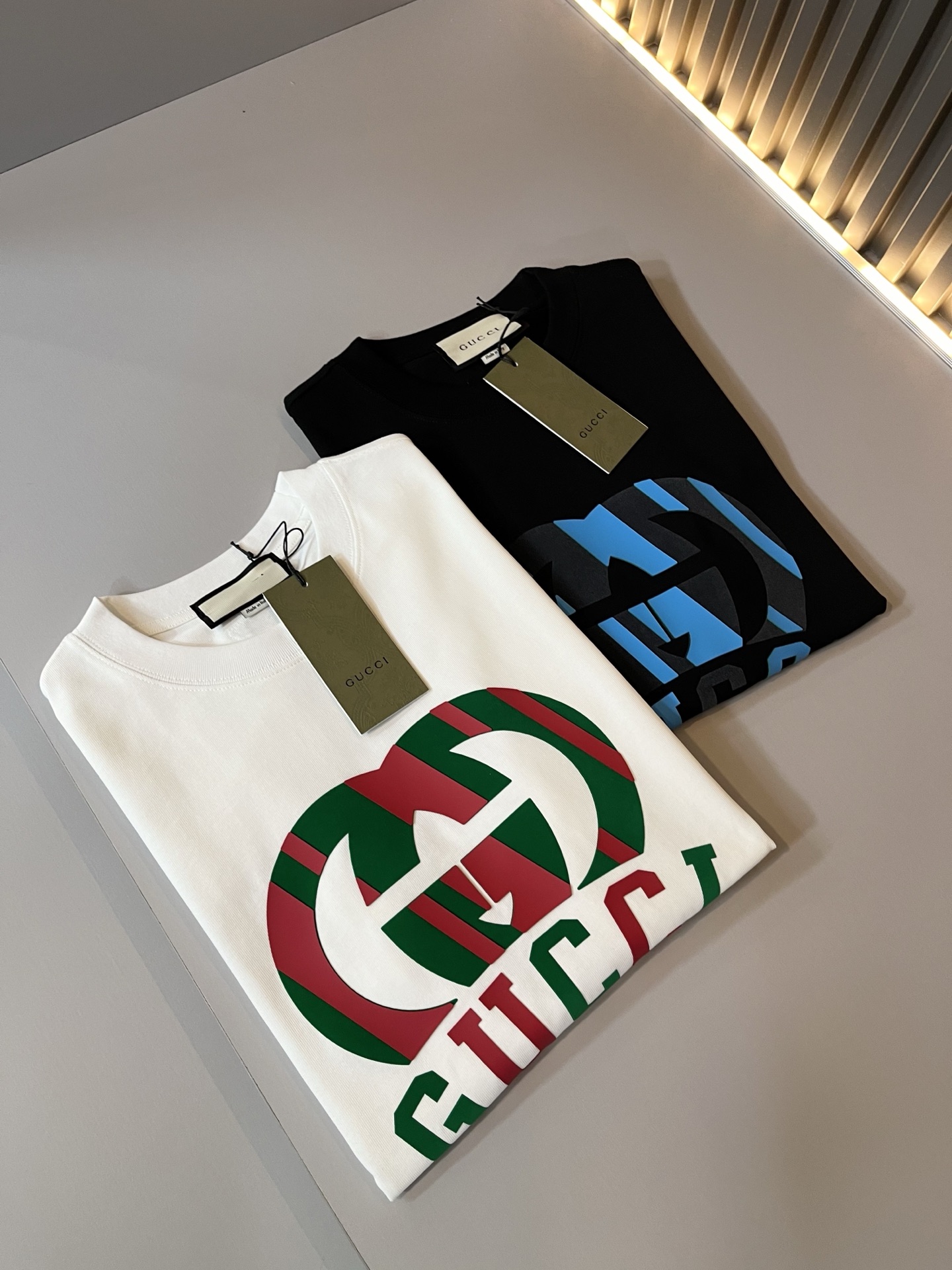   Gucc*古家 2025春夏新款男女同情侣款👫休闲宽松棉质圆领短袖T恤衫！贸易公司渠道稀出，同步官网