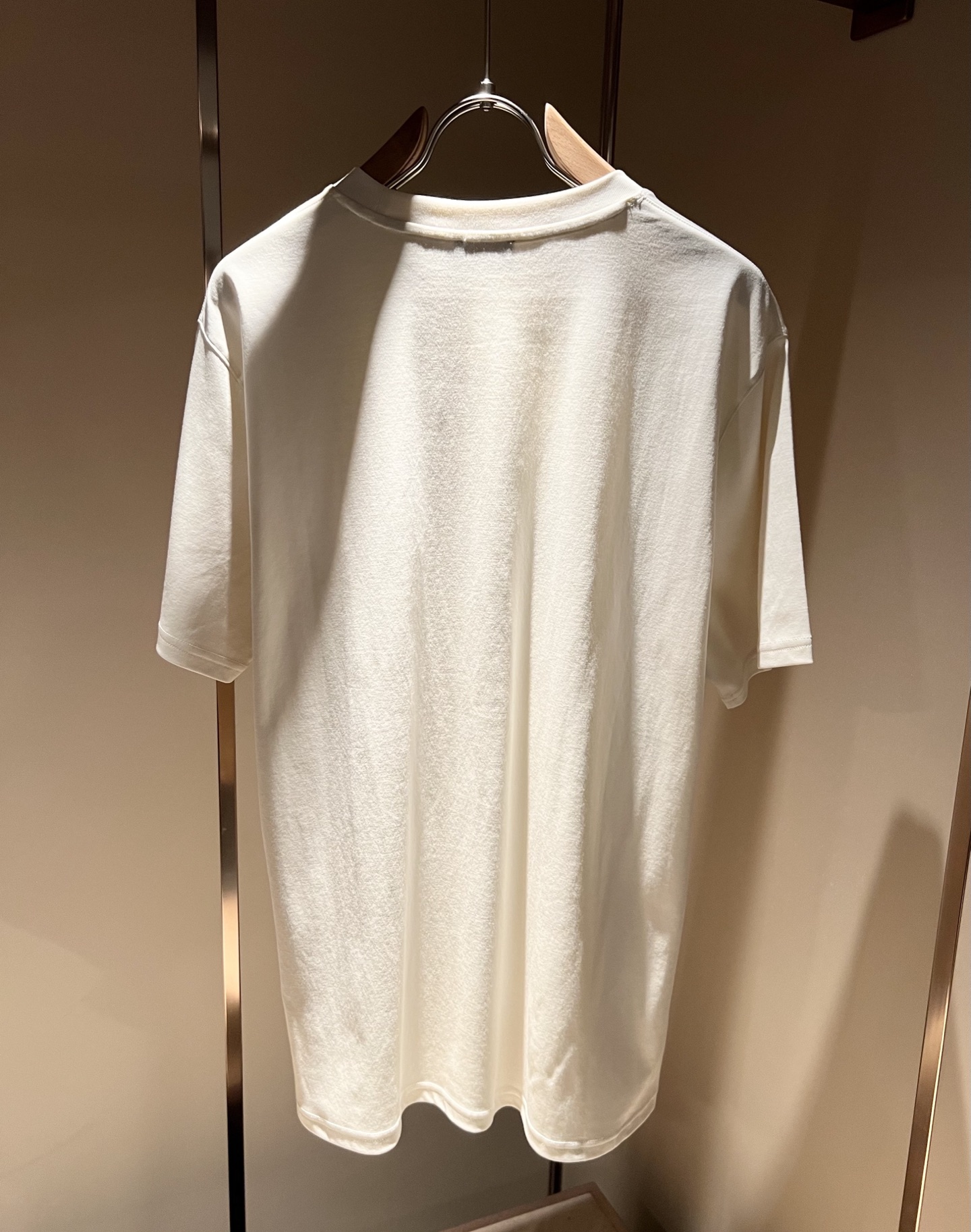  布里奥尼 Brioni 2025春夏男士最新的贸易订单短袖T恤，全品相！！网红款！采用logo图案刺绣