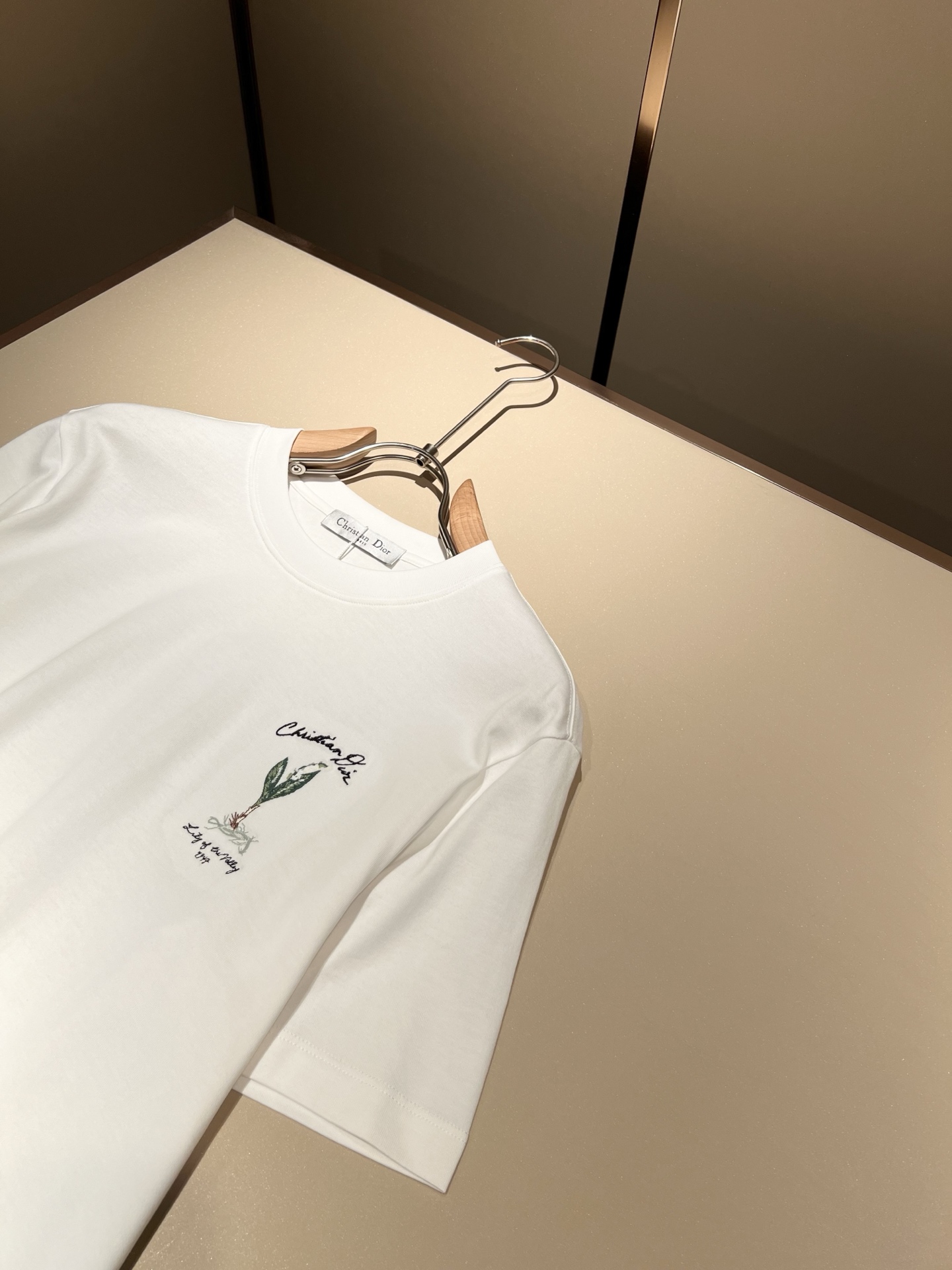  Dio*迪家 2025春夏新款男女同款👫短袖T恤，专柜同步发售！定制专属260克纯棉面料，定制原版工艺