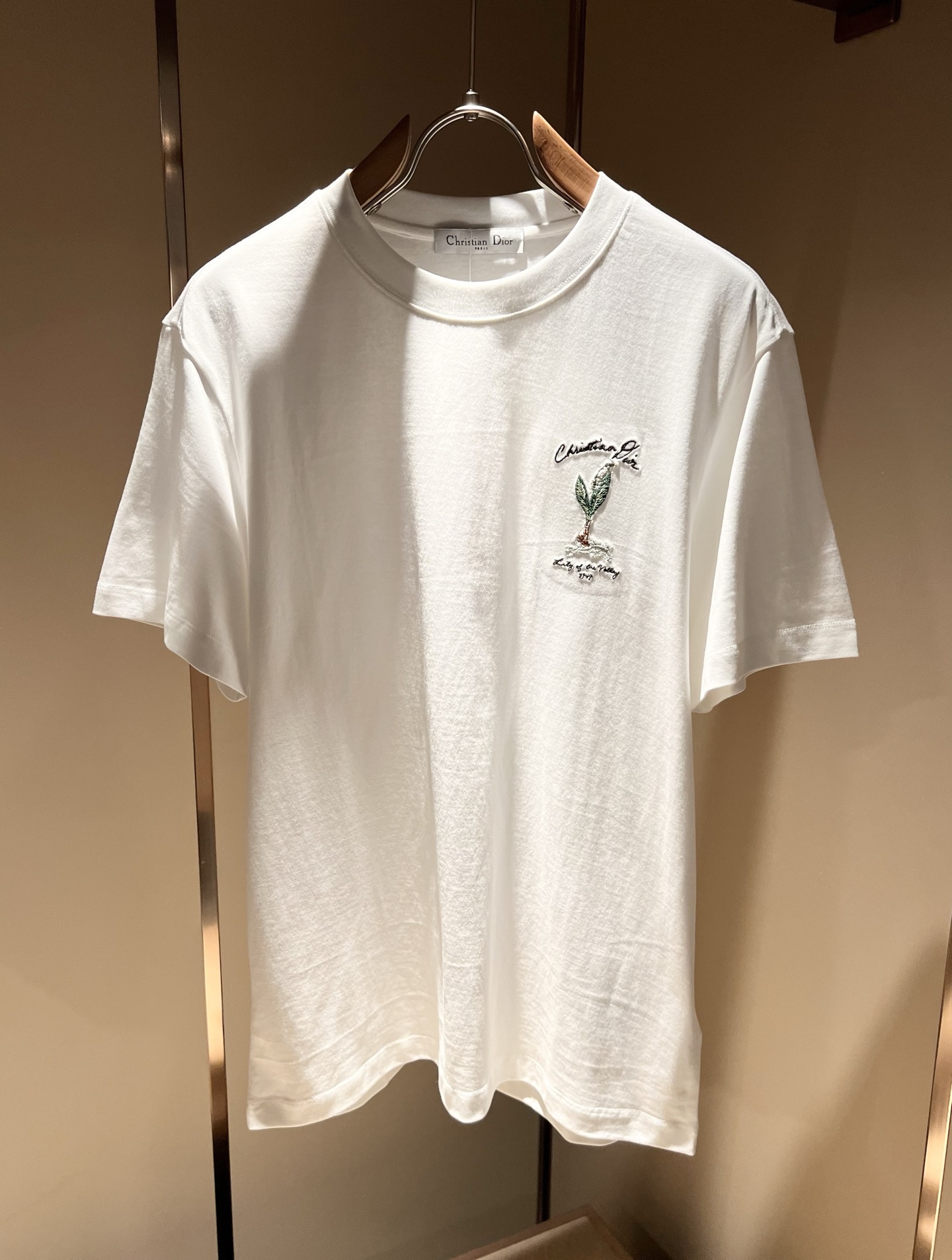  Dio*迪家 2025春夏新款男女同款👫短袖T恤，专柜同步发售！定制专属260克纯棉面料，定制原版工艺