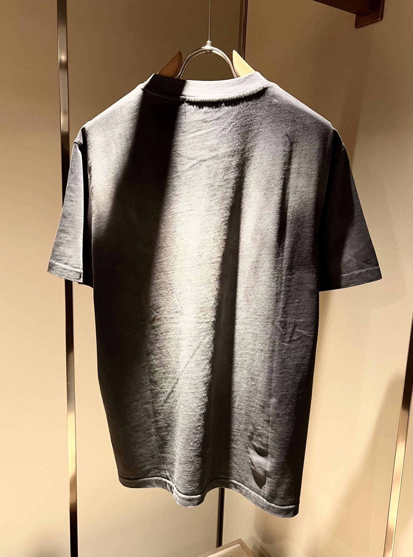   马吉拉 maison margiel 2025春夏新款男女同款👫短袖T恤，专柜同步发售！定制专属洗水