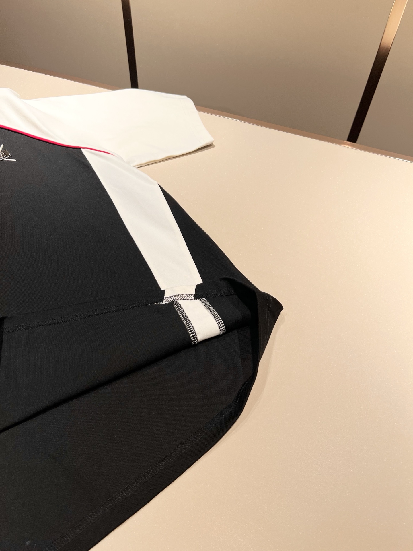  马吉拉 maison margiel 2024春夏新款男士短袖Polo衫，专柜同步发售！定制专属洗水纯