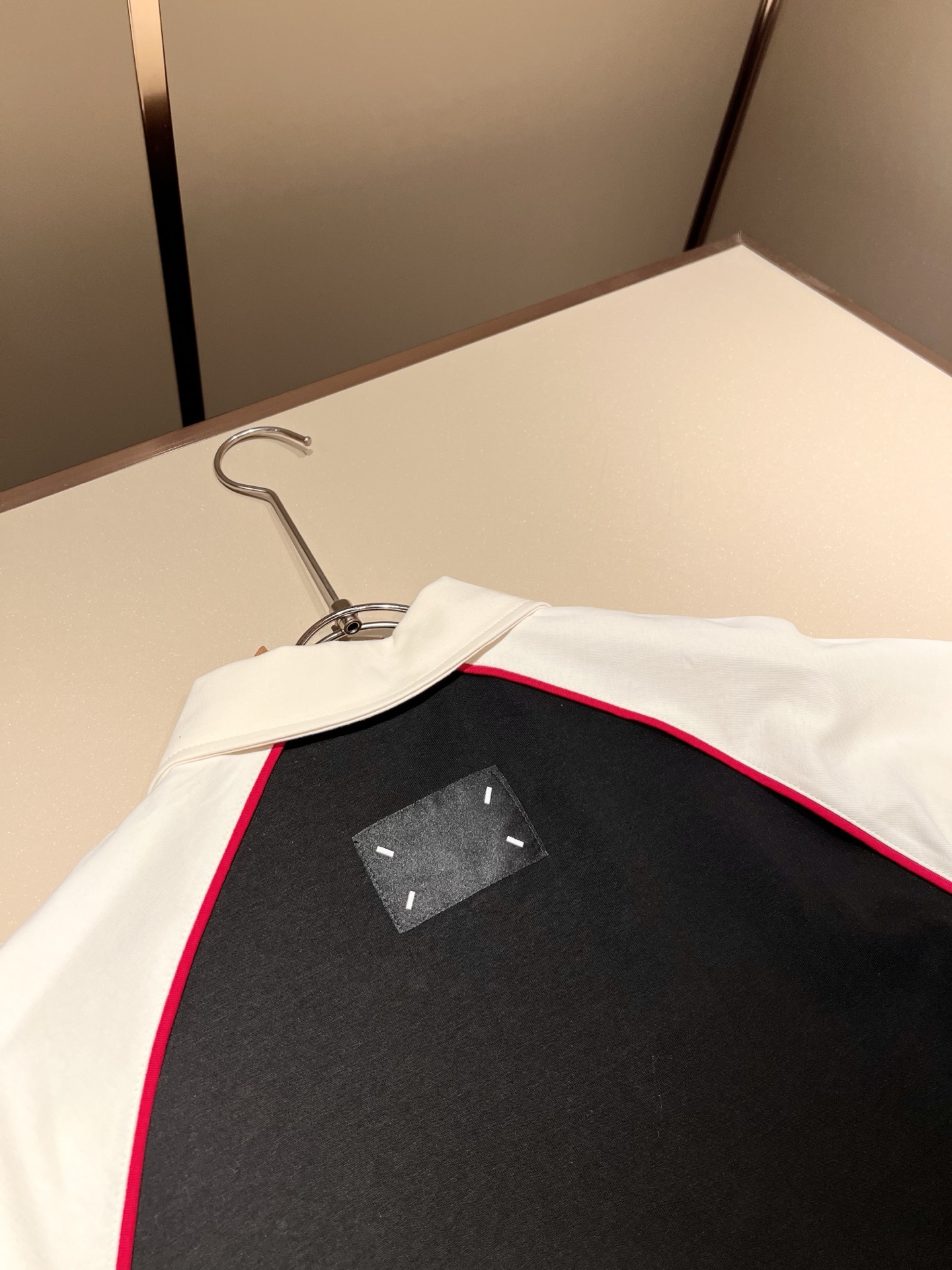  马吉拉 maison margiel 2024春夏新款男士短袖Polo衫，专柜同步发售！定制专属洗水纯