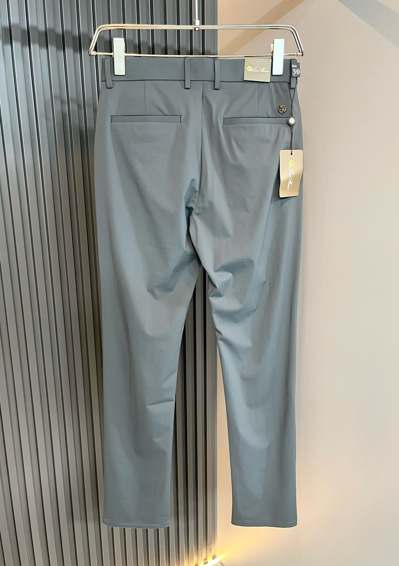  Loro Piana诺悠翩雅 2025春夏新品男士时装款高端休闲裤，香港洋行渠道货，日本原厂出品，纯血