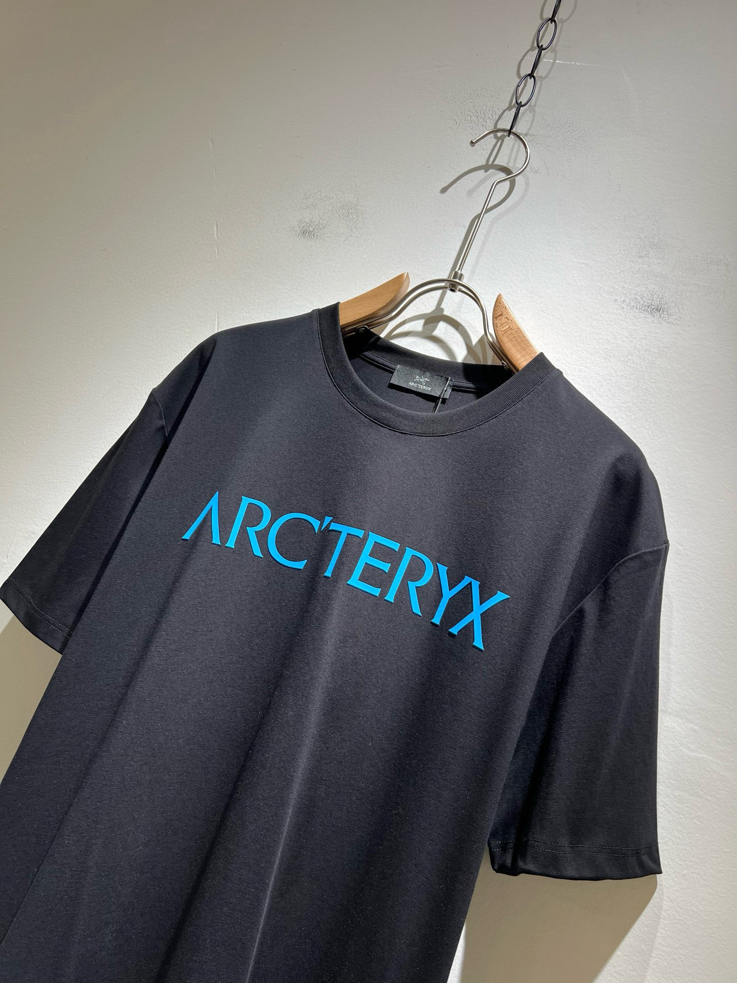 ARCTER*X始*祖鸟 2025春夏新款男女同款👫短袖T恤户外品牌可能大家第一想到的就是加拿大鹅、始