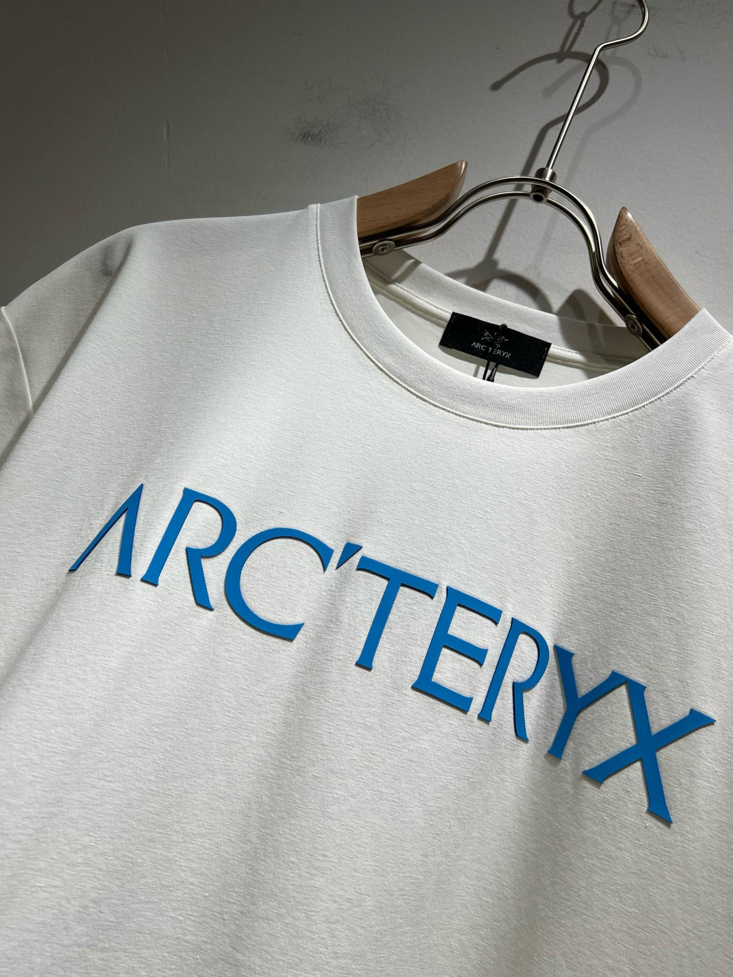 ARCTER*X始*祖鸟 2025春夏新款男女同款👫短袖T恤户外品牌可能大家第一想到的就是加拿大鹅、始