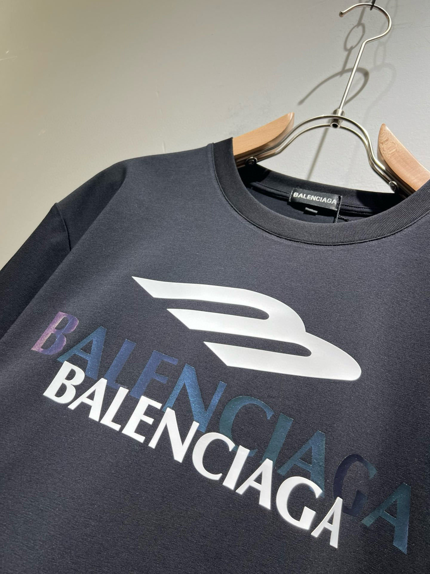 BALENCIA*巴黎*家 2025春夏新款男女同情侣款👫休闲宽松棉质圆领短袖T恤衫!贸易公司渠道