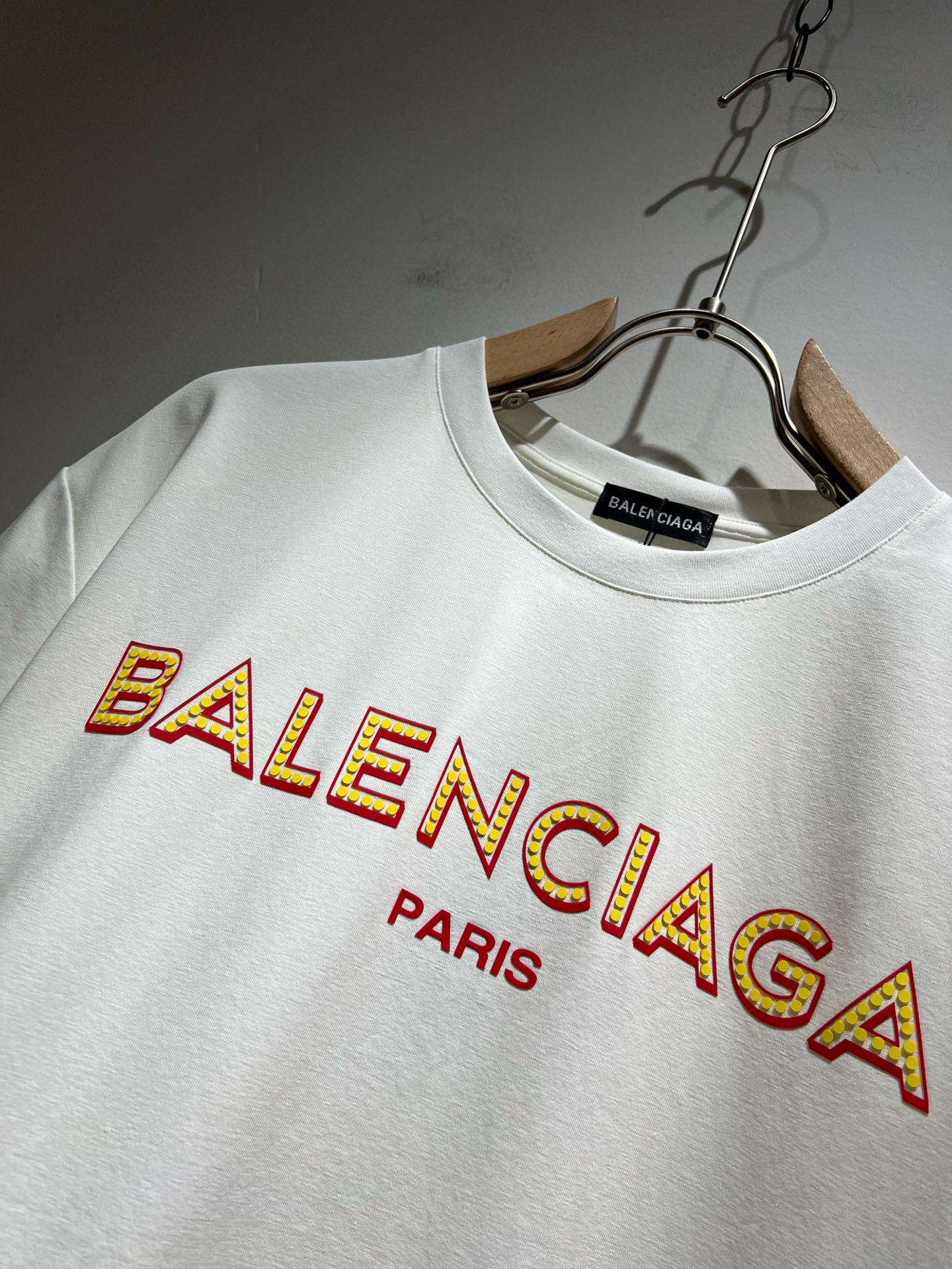 BALENCIA*巴黎*家 2025春夏新款男女同情侣款👫休闲宽松棉质圆领短袖T恤衫!贸易公司渠道