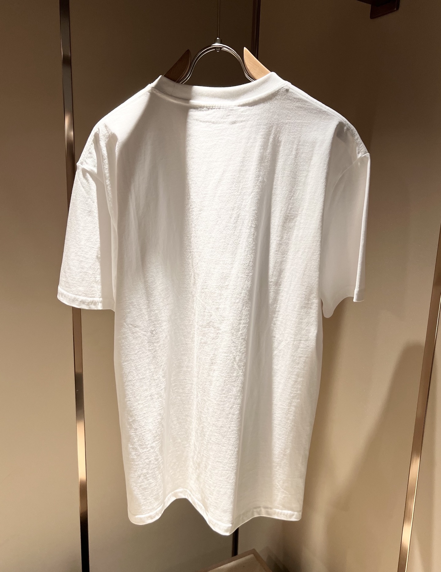   Gucc*古家 2025春夏新款男女同情侣款👫休闲宽松棉质圆领短袖T恤衫！贸易公司渠道稀出，同步官网