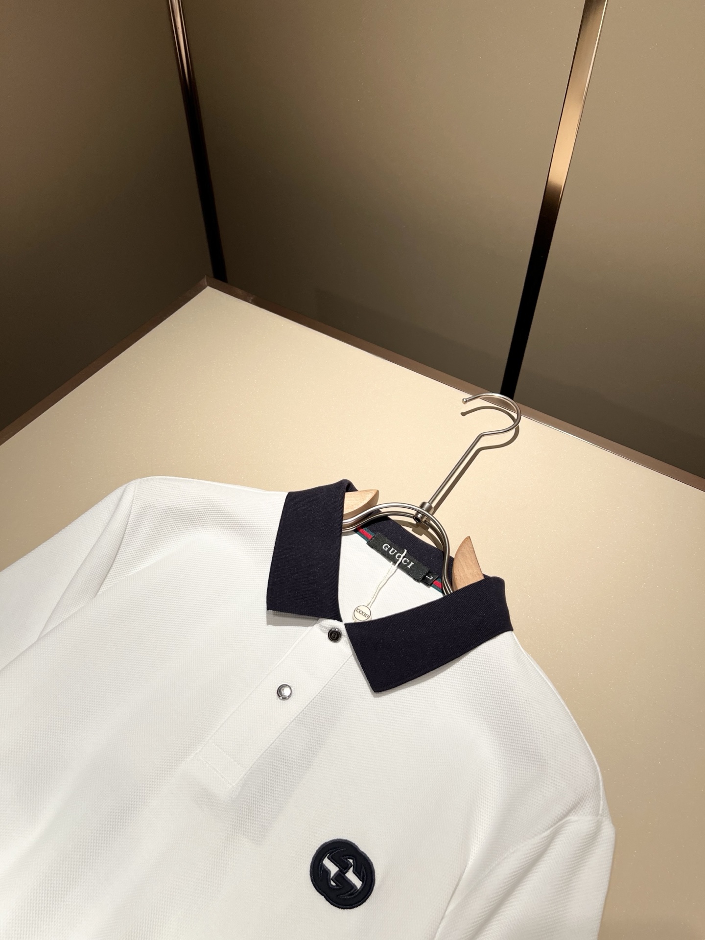  GUC*I 古家2025春夏新款短袖Polo衫，贸易公司渠道稀出，同步官网发售！G家春夏系列情侣上线，