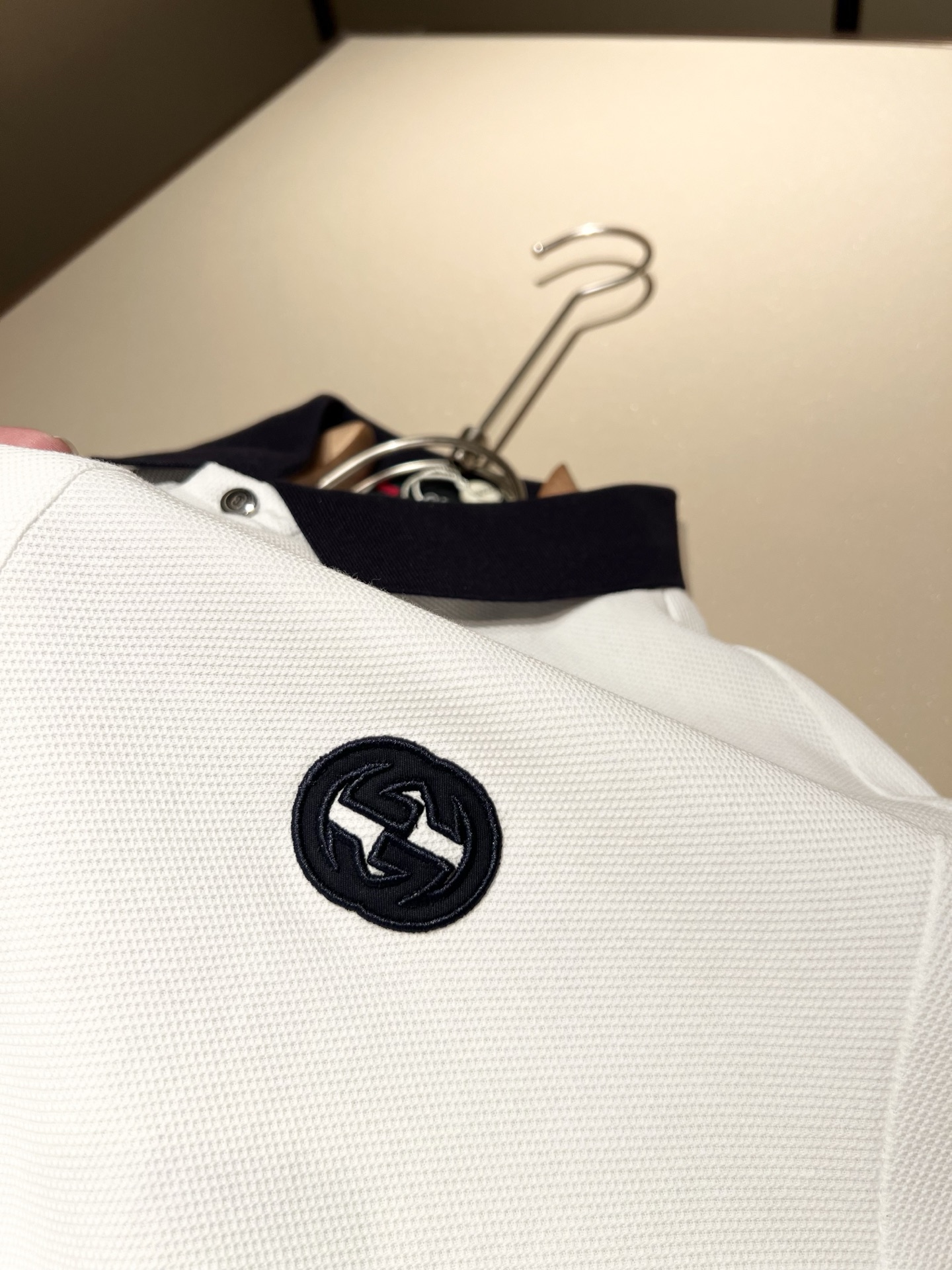  GUC*I 古家2025春夏新款短袖Polo衫，贸易公司渠道稀出，同步官网发售！G家春夏系列情侣上线，